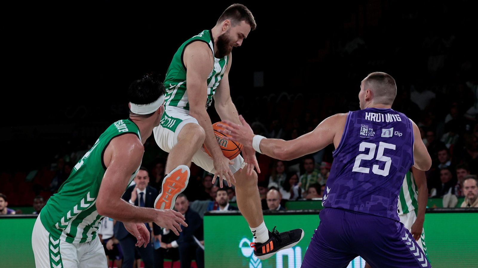 Jelinek, ante Krutwig.