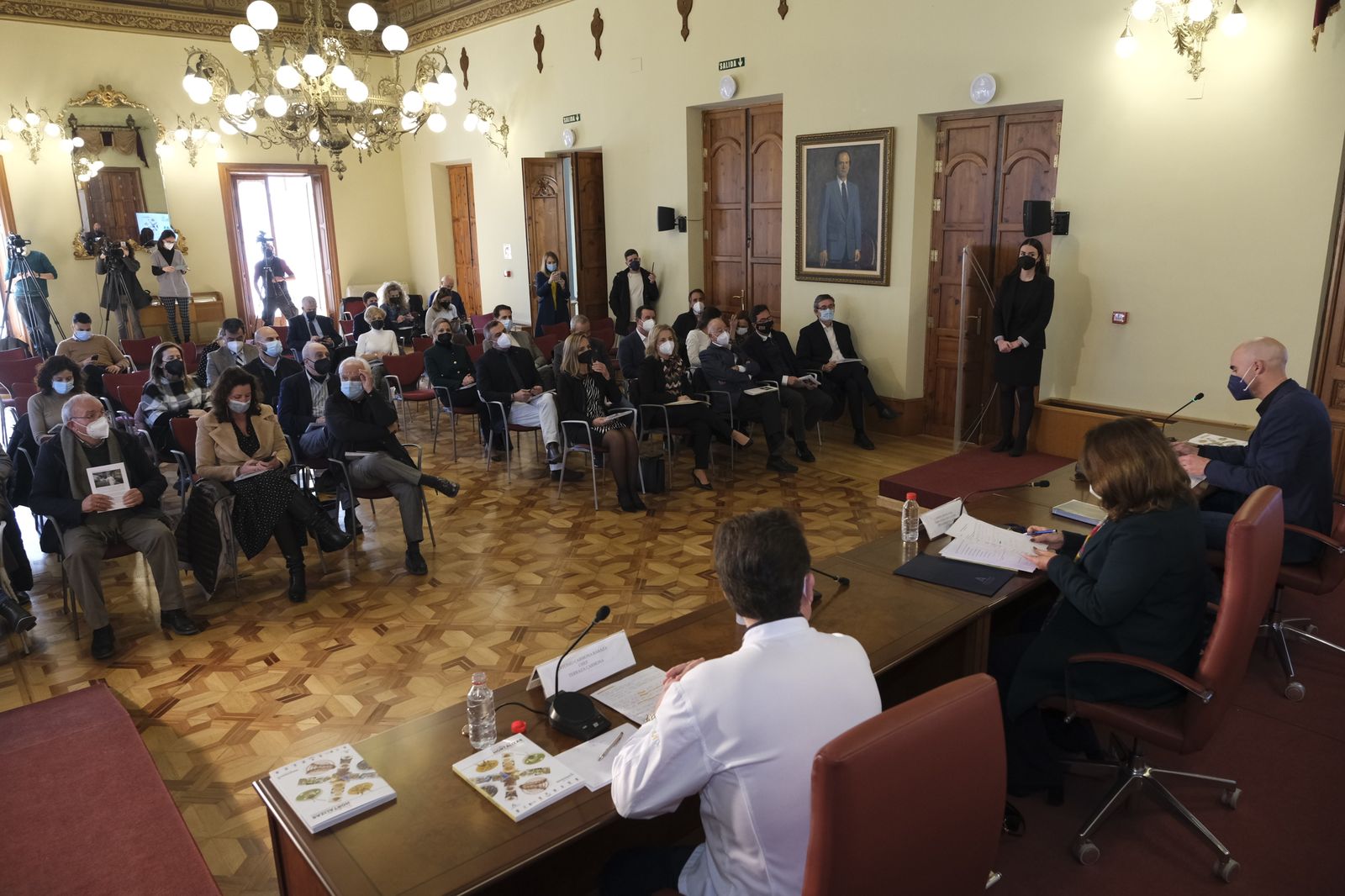 Fotogalería presentación libro 'Recetas con Hortalizas'. Diario de Almería