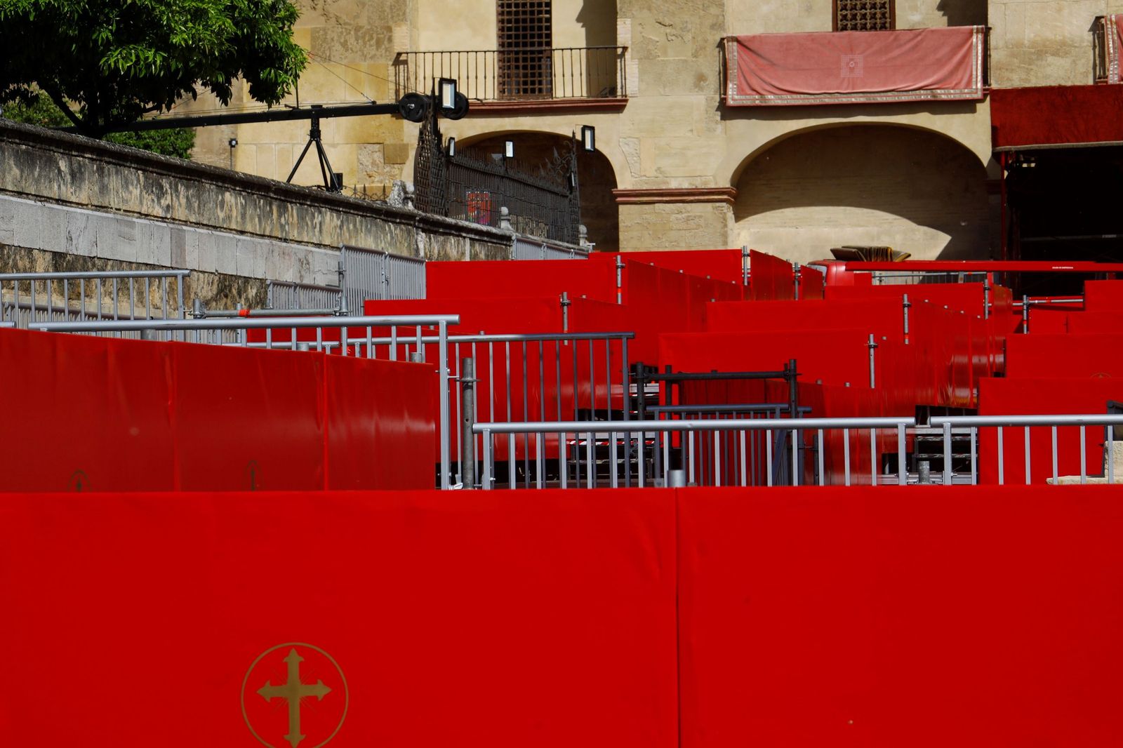 Palcos en la carrera oficial de la pasada Semana Santa de Córdoba.