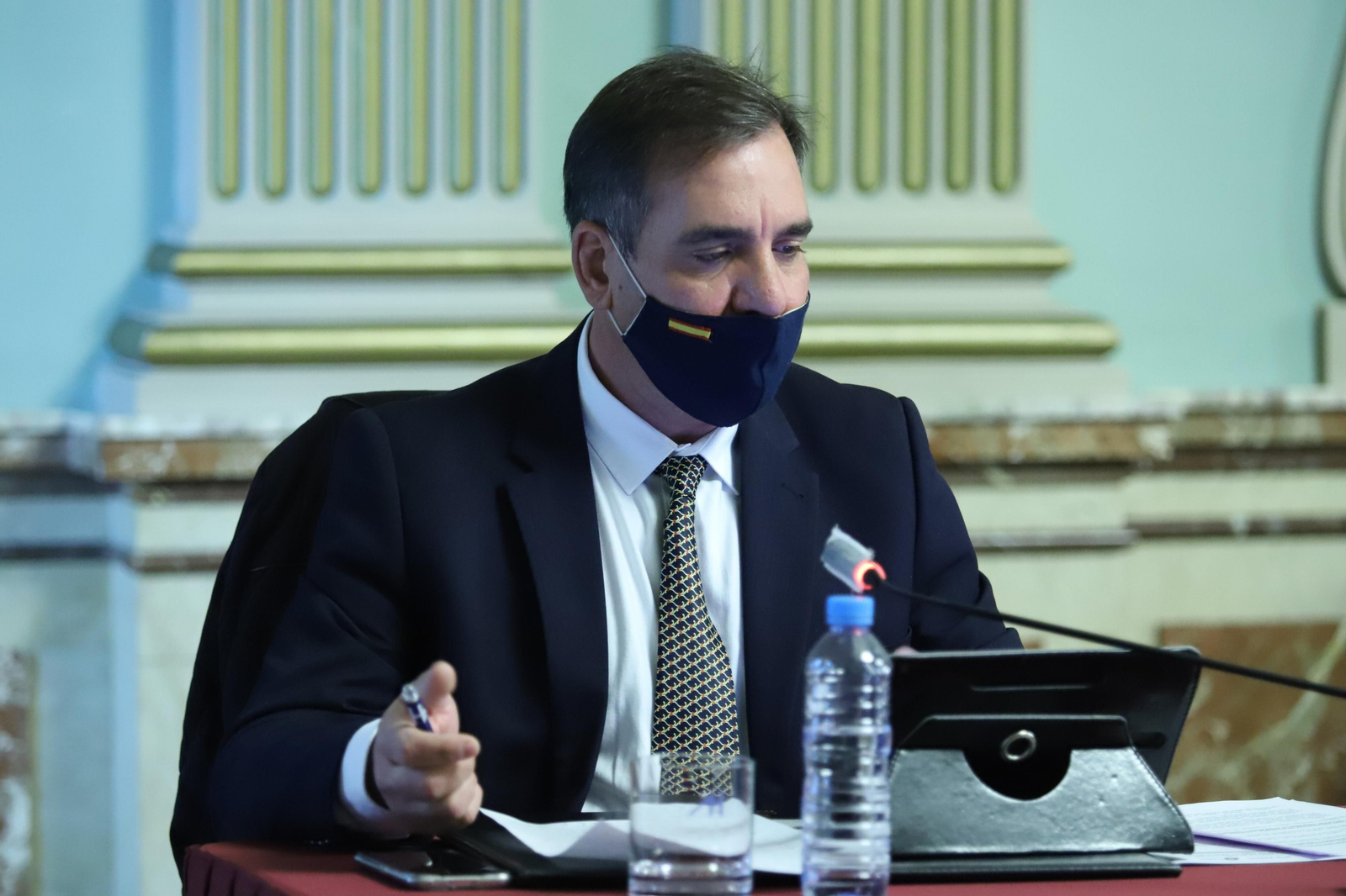 Pleno ordinario en el Ayuntamiento de Huelva