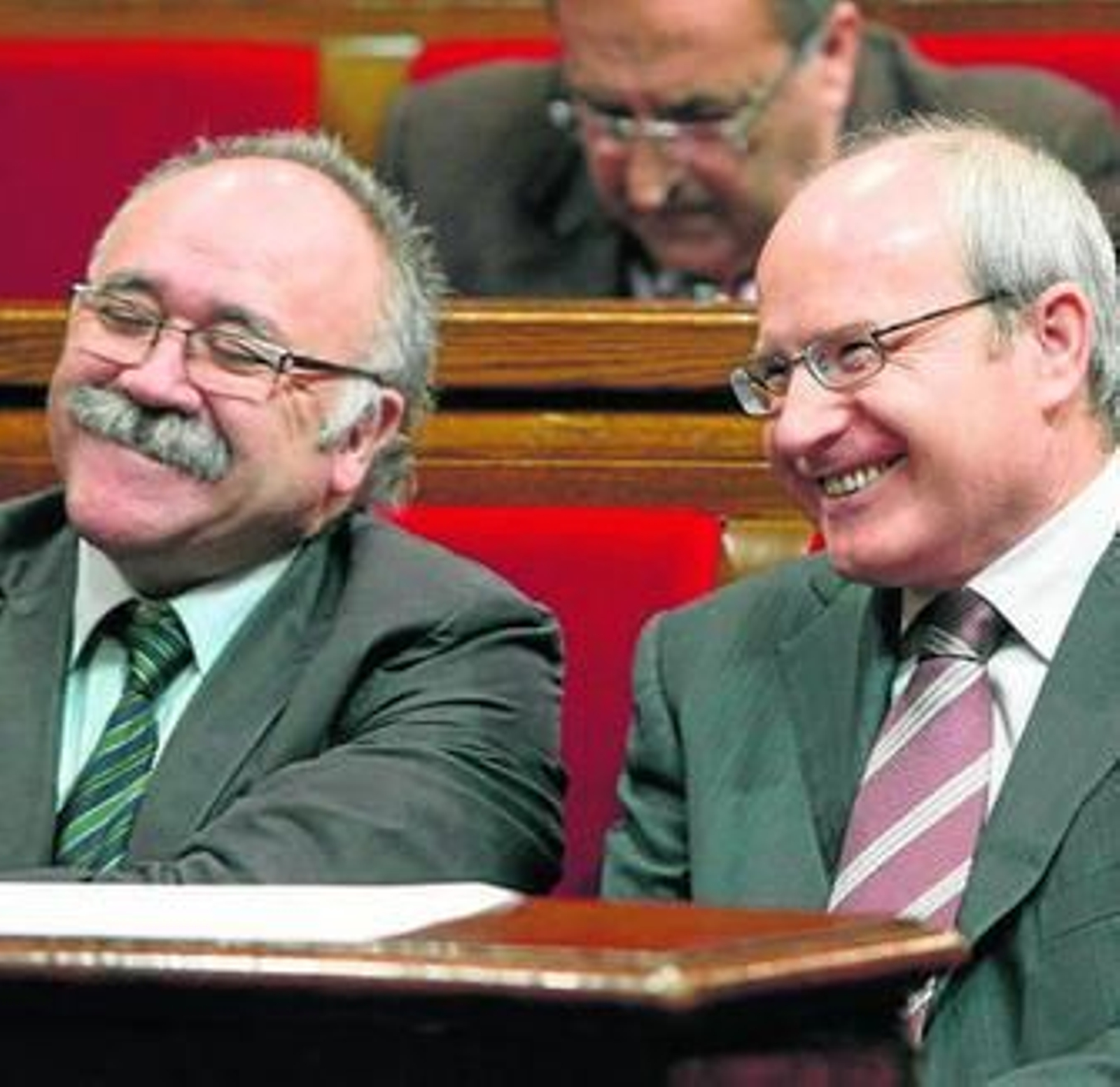 Carod-Rovira y José Montilla, ayer en el Parlamento catalán.