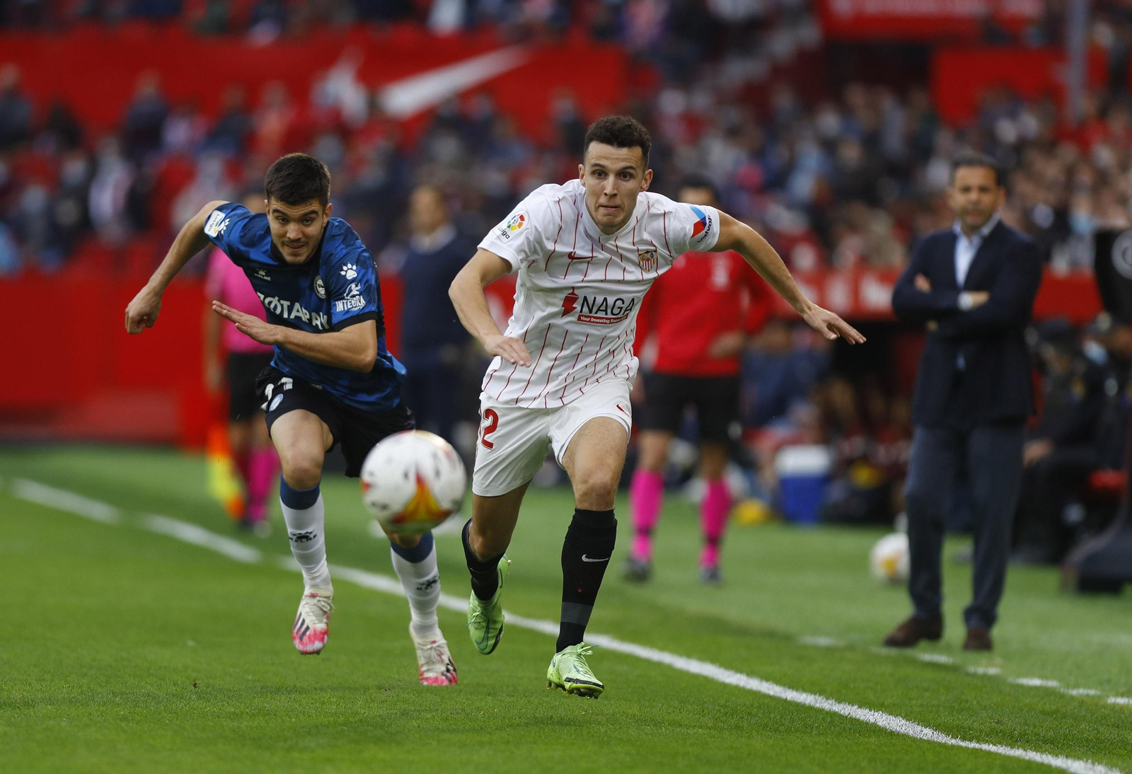 Idrissi, en su segunda titularidad este año con el Sevilla,