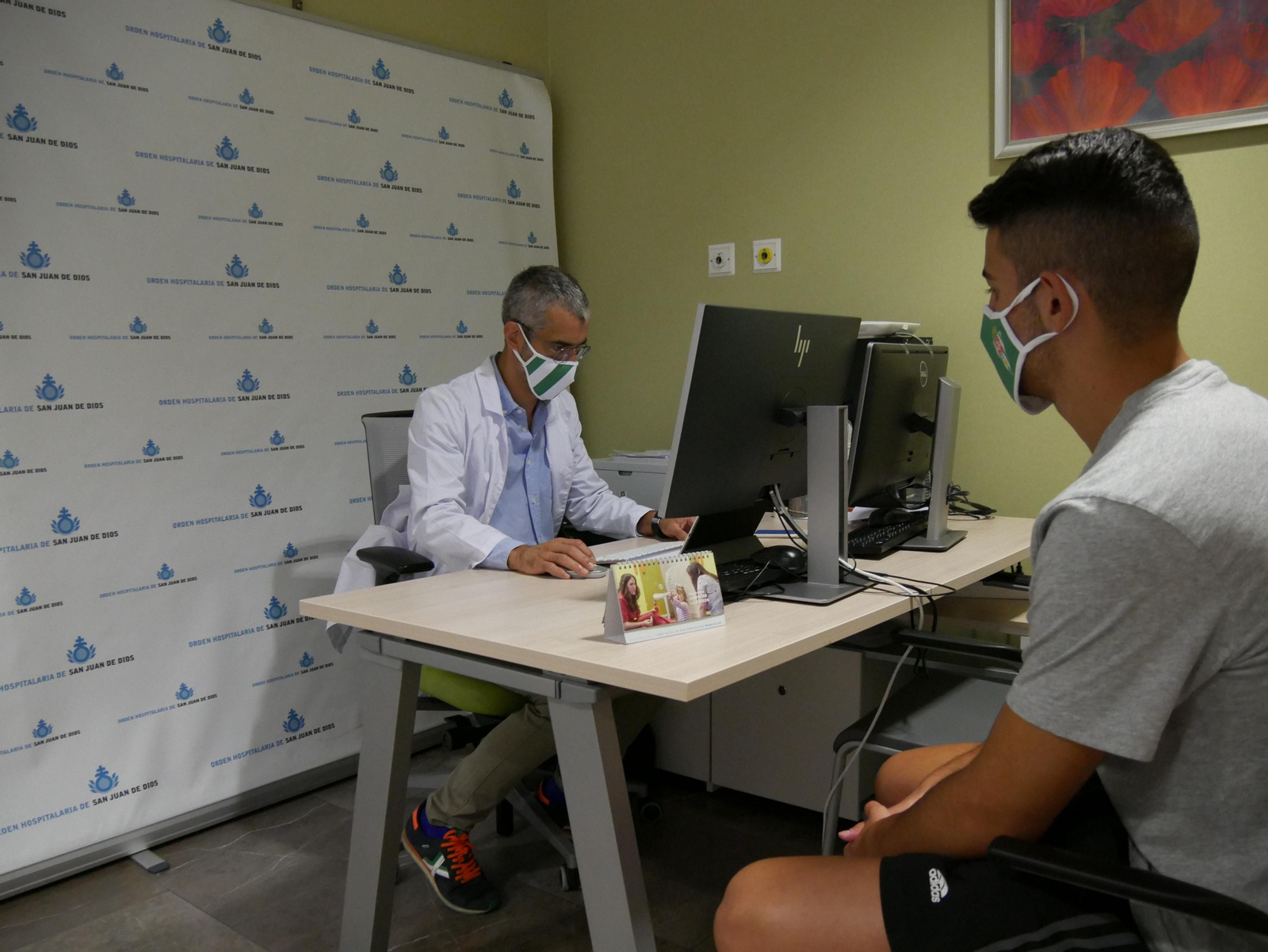 El Córdoba CF echa a andar: las fotos de los reconocimientos médicos