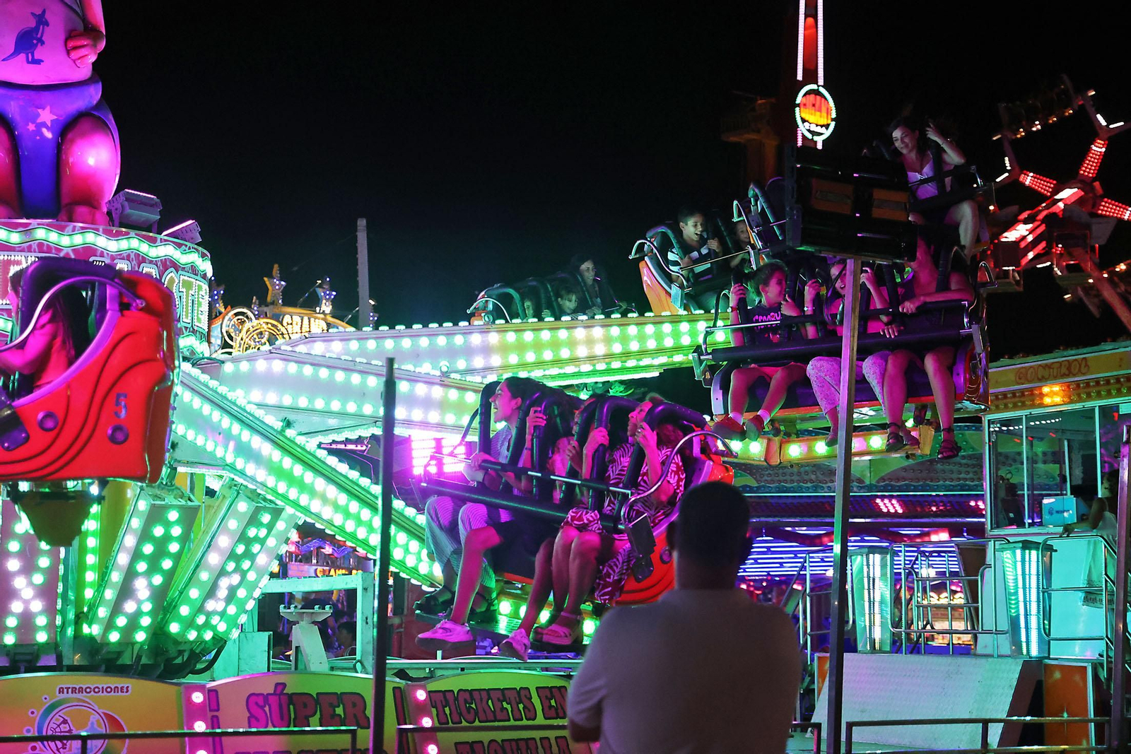Colombinas 2025: Imágenes del ambiente en las Fiestas Colombinas con el Día del Niño