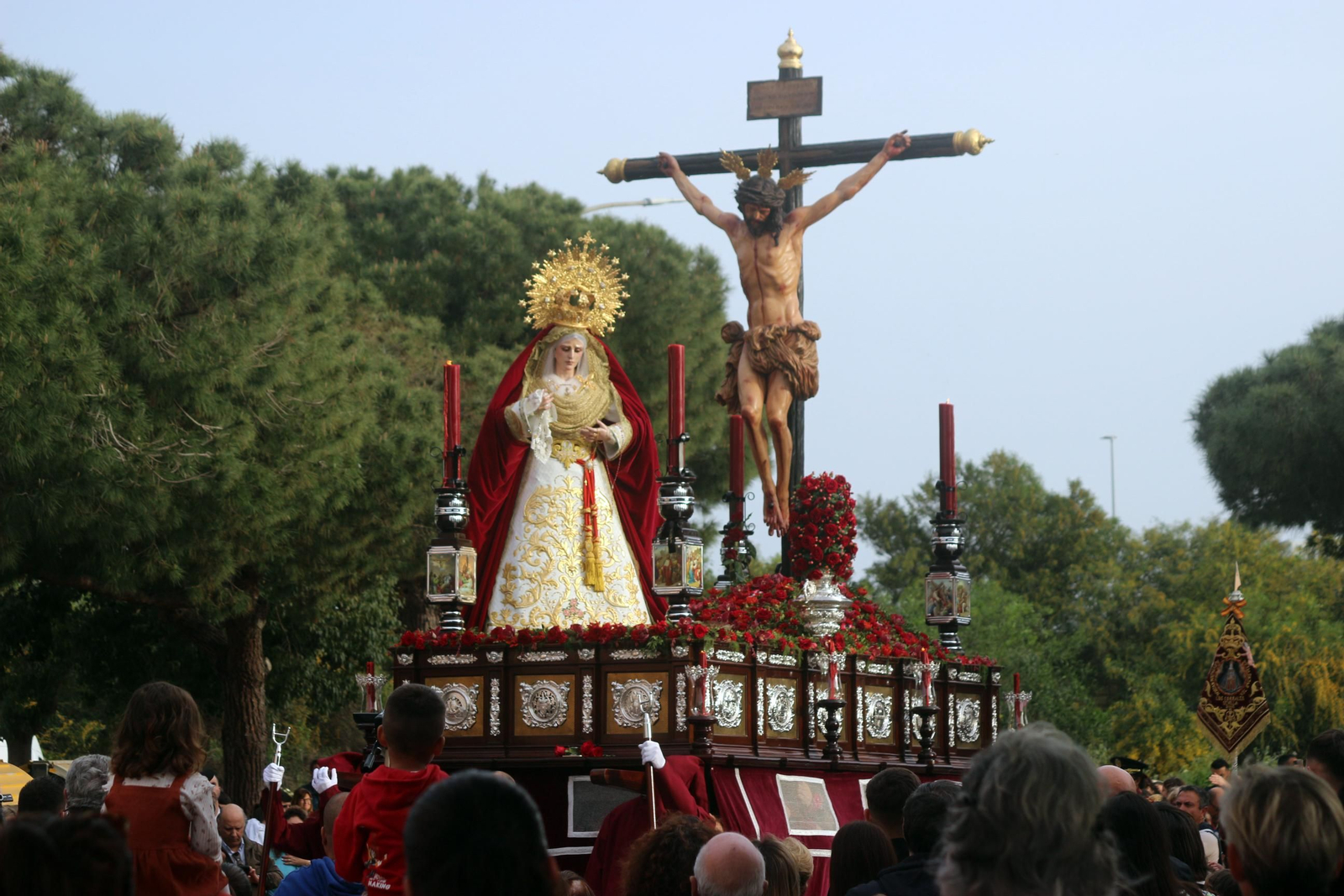 Sábado de Pasión en el Río San Pedro: Amor y Esperanza
