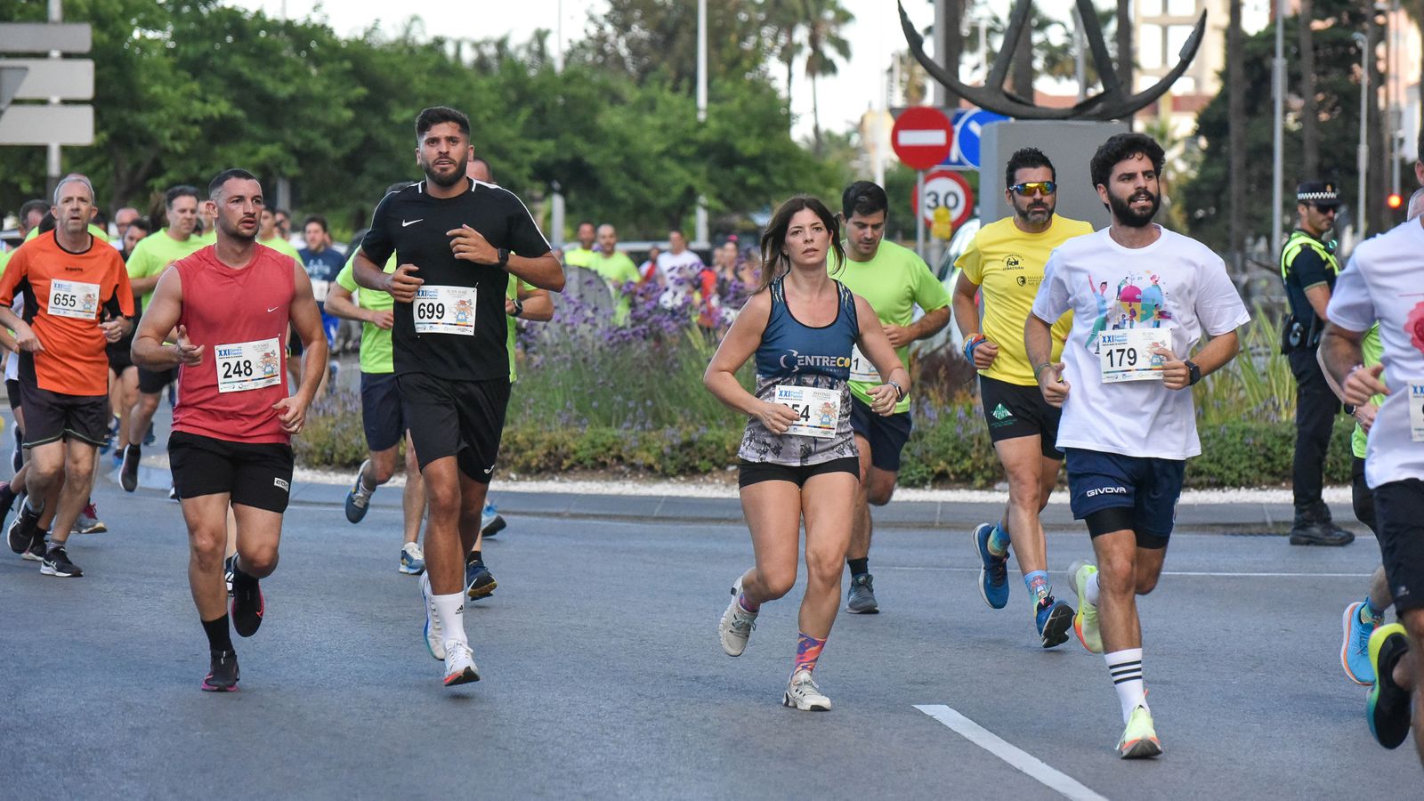 Búscate en la galeria de adultos de la XXI Carrera Popular Puerto Bahía de Algeciras