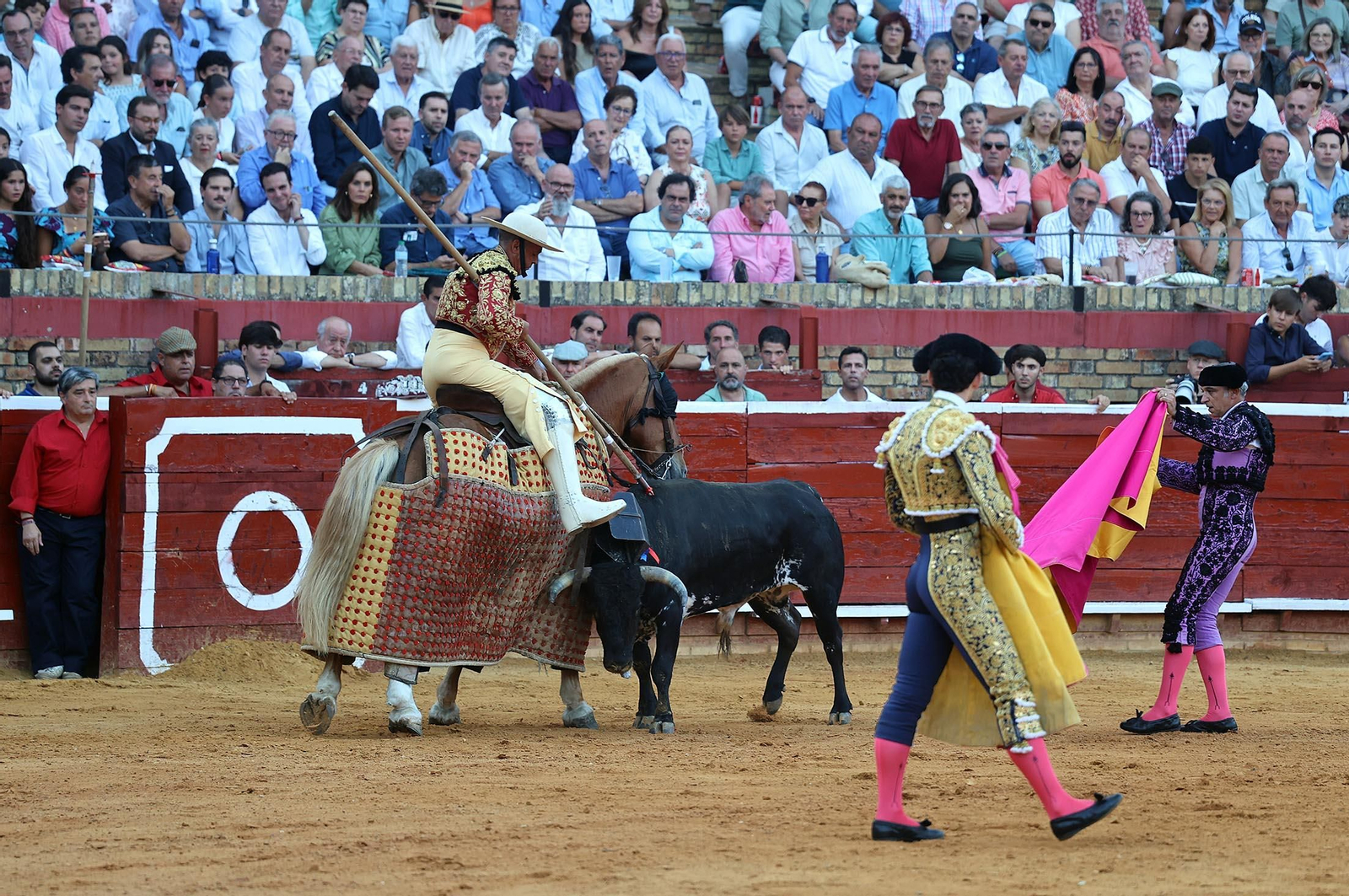 Toros La Merced 2025: Imágenes de la Novillada de Javier Zulueta, Cristian González y Carlos Tirado