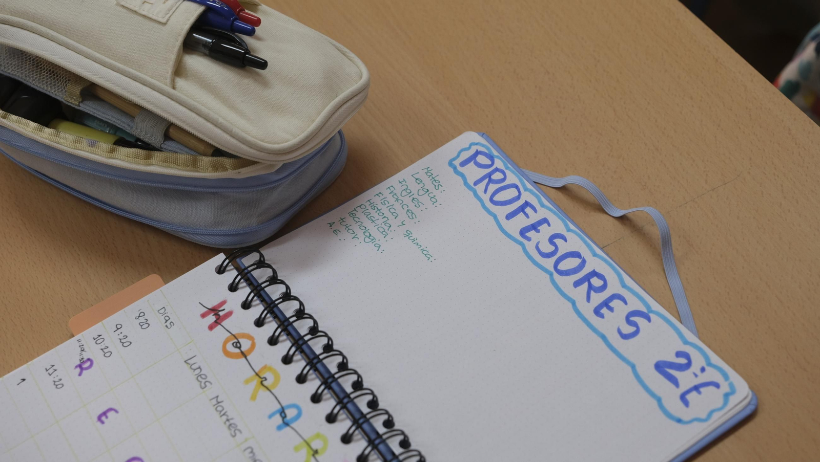 Inicio del curso escolar en el IES Alborán-Manuel Cáliz, en imágenes