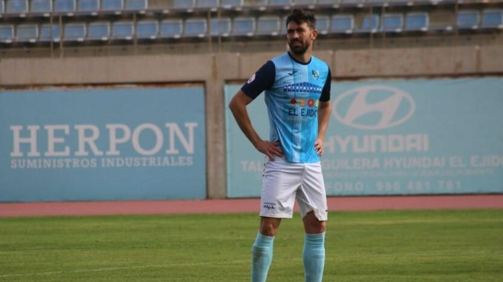 Molo, en El Ejido en sus últimos años como profesional.