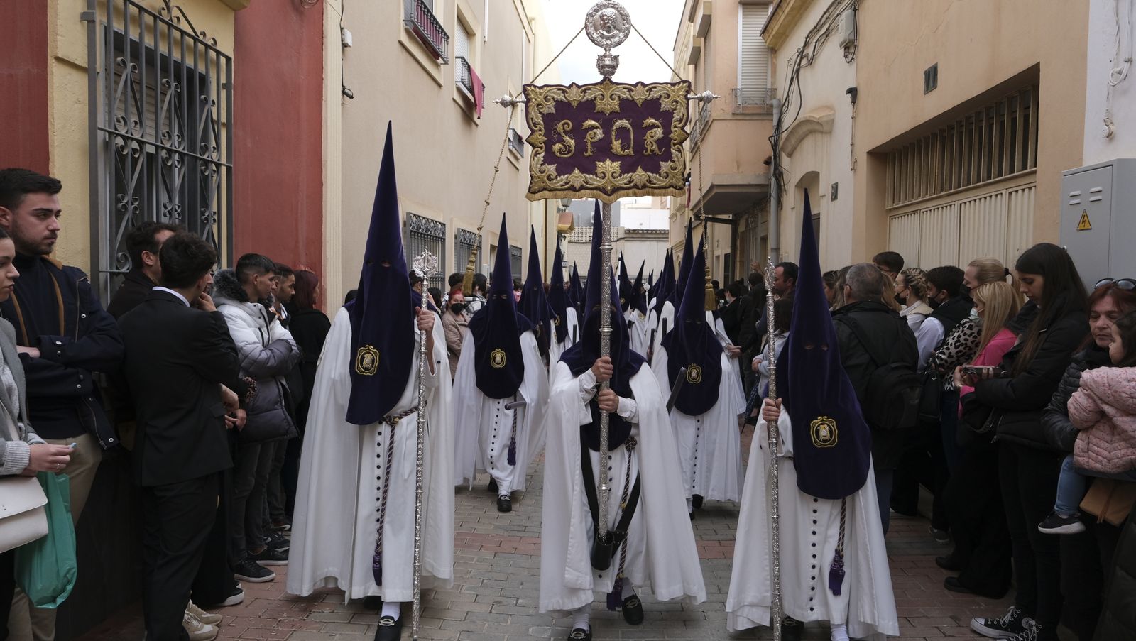 Procesión de Macarena en Almería, en imágenes.