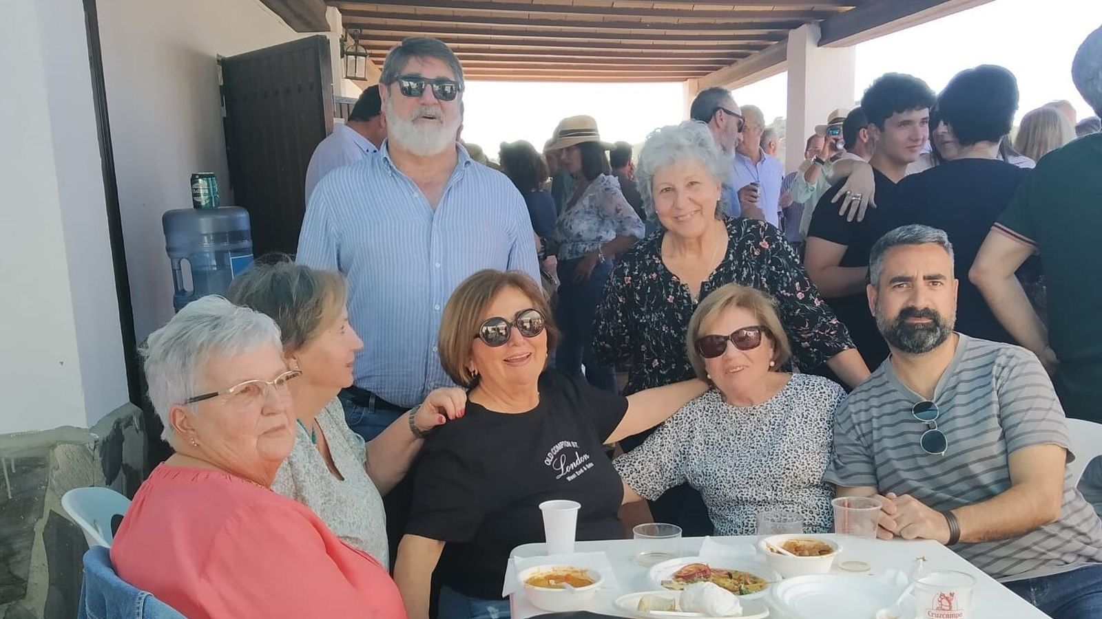 Fiesta campestre organizada en beneficio de El Pan Nuestro.