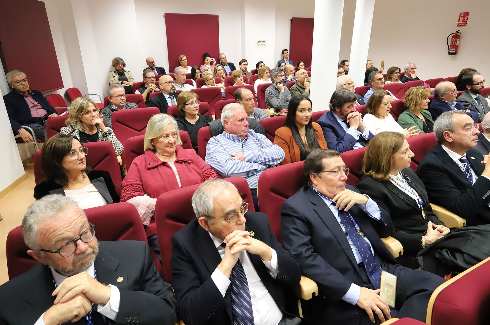 Imágenes del ingreso del Doctor D. Juan Bayo Calero en la Academia de las Ciencias, Artes y Letras