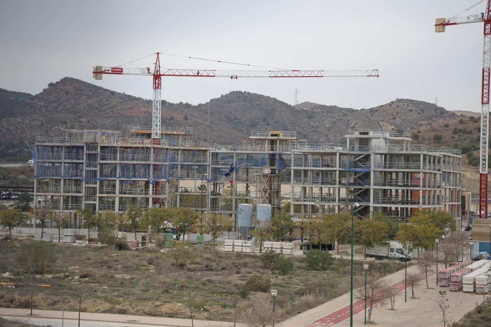 Obra de vivienda en alquiler asequible en el distrito de Universidad. Obra de vivienda en alquiler asequible en el distrito de Universidad.