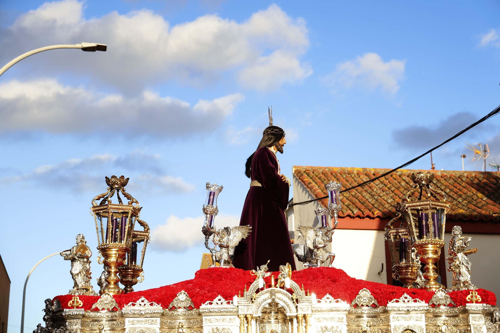 Fotos del Miércoles Santo en La Línea Oración en el Huerto, Abandono y Medinaceli