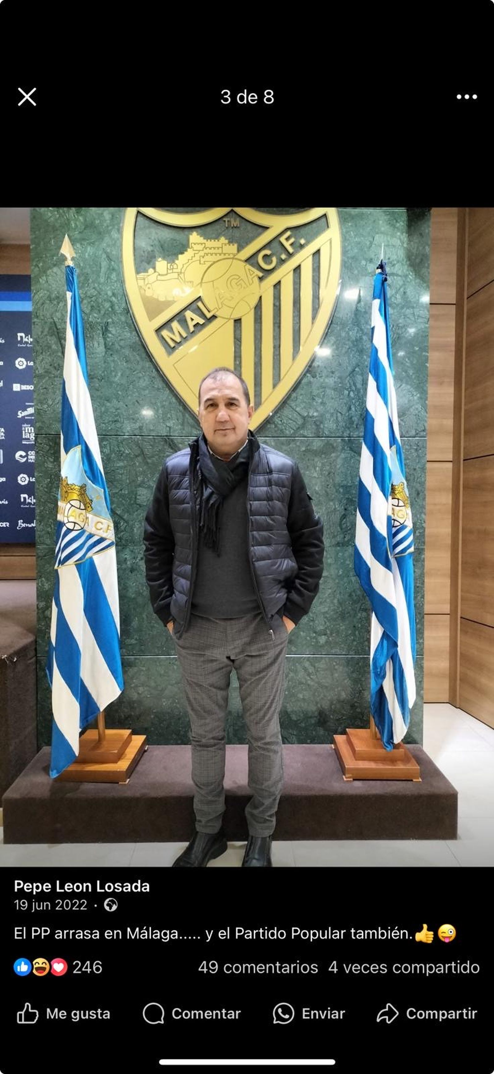 El que tiene los huevos pegaos al culo