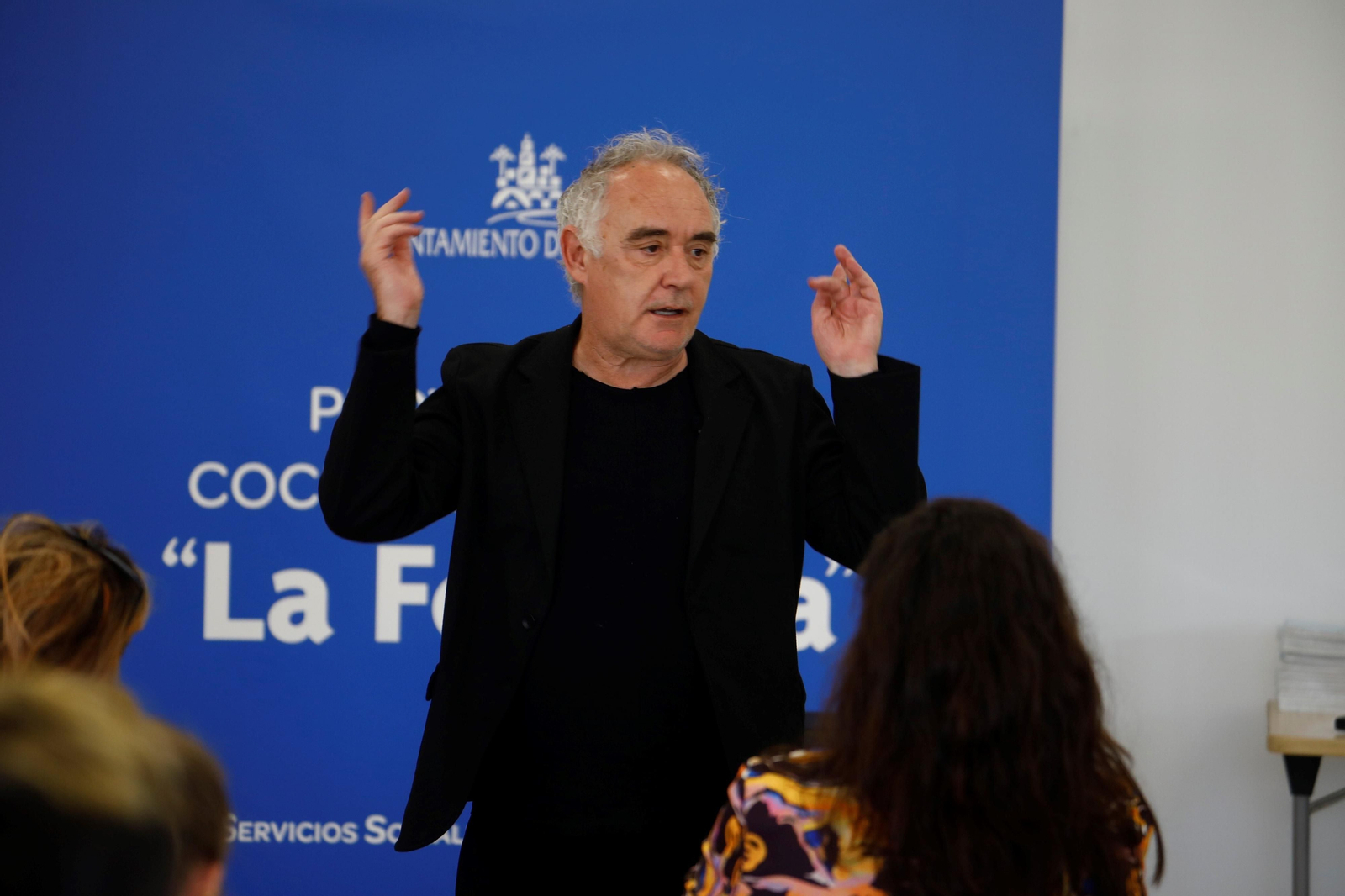 Las mejoras imágenes del chef Ferrán Adrián en la inauguración del proyecto La Foggara de Córdoba.