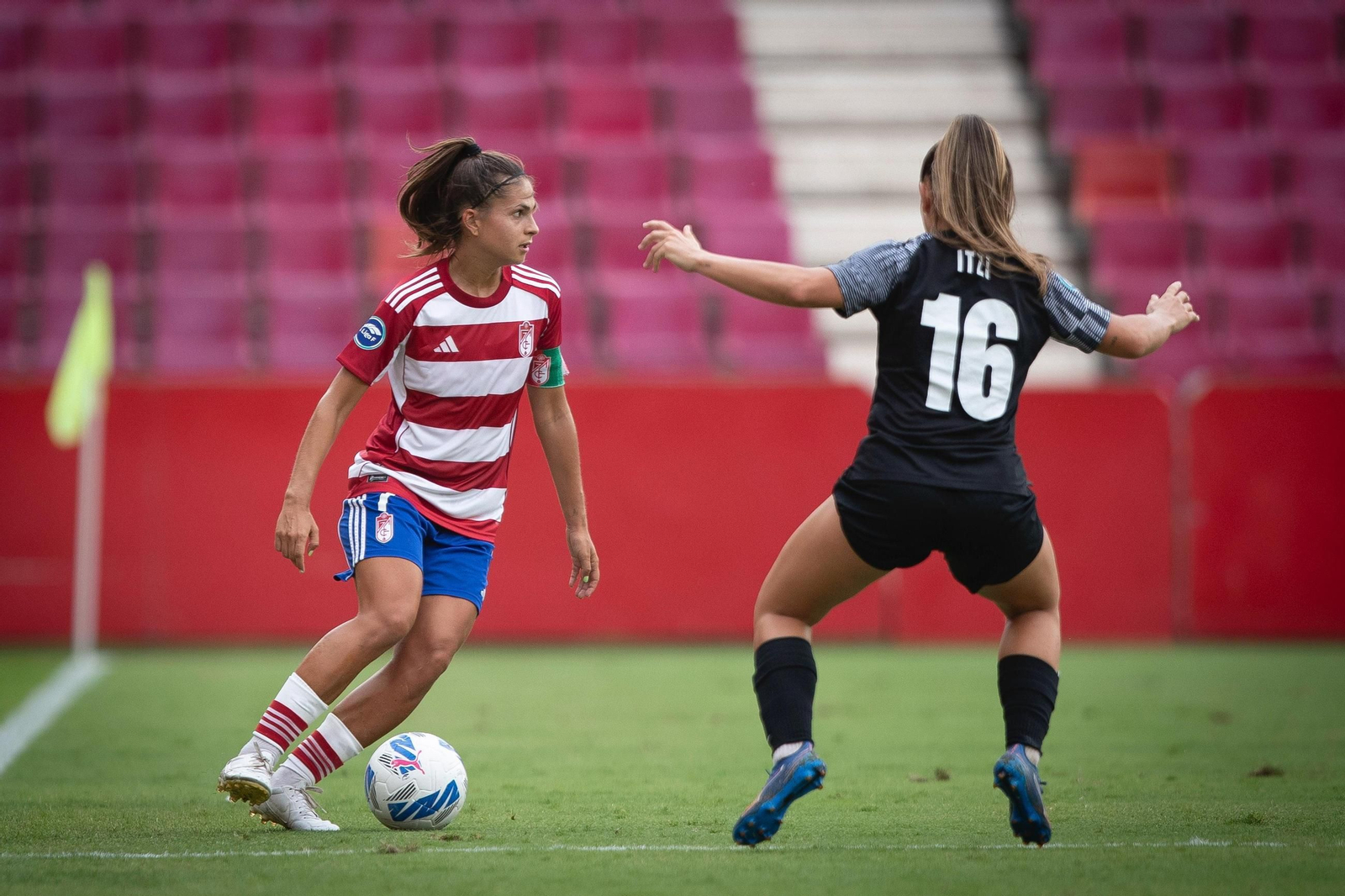 Las mejores imágenes del Granada CF Femenino-Levante Badalona