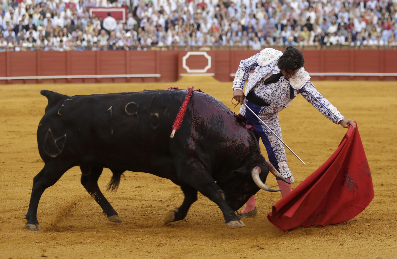 Las imágenes de la primera de abono de La Maestranza