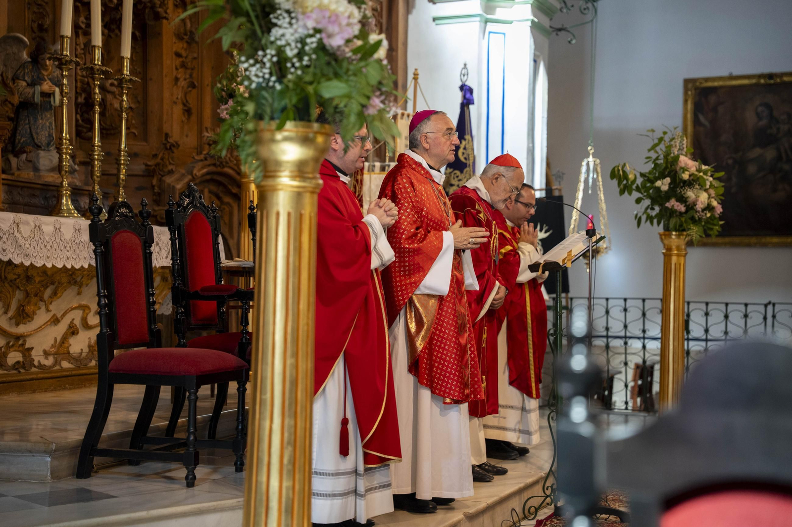 Eucaristía y procesión de Exaltación de la Cruz en la localidad de Vélez-Rubio