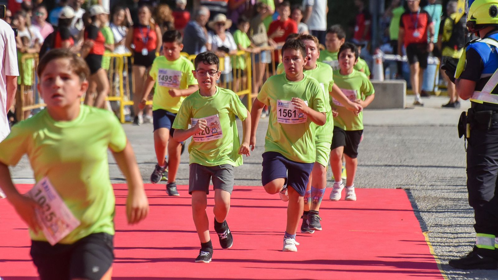 Búscate en la galería de categorías inferiores de la  XXI Carrera Popular Puerto Bahía de Algeciras