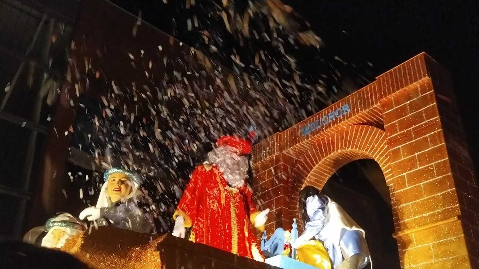 Imágenes de las cabalgatas de Reyes en la Sierra