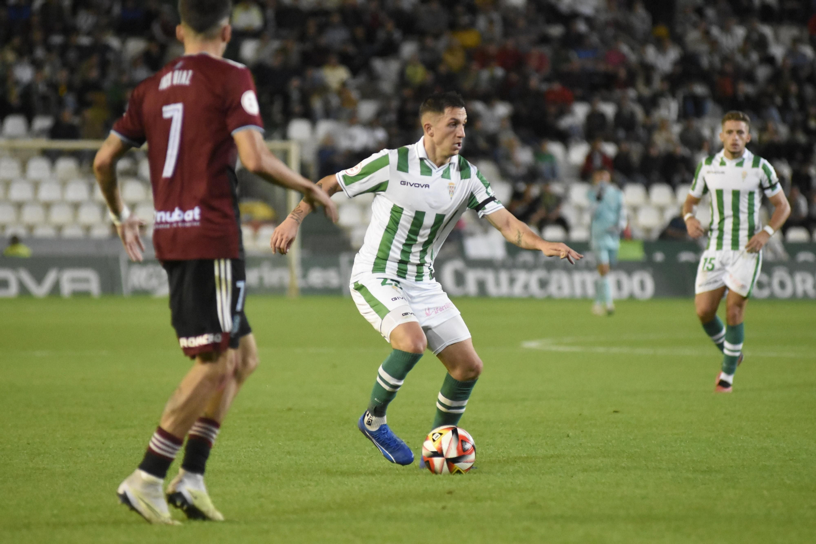 Imágenes del partido entre el Córdoba y el Recreativo de Huelva en El Arcángel