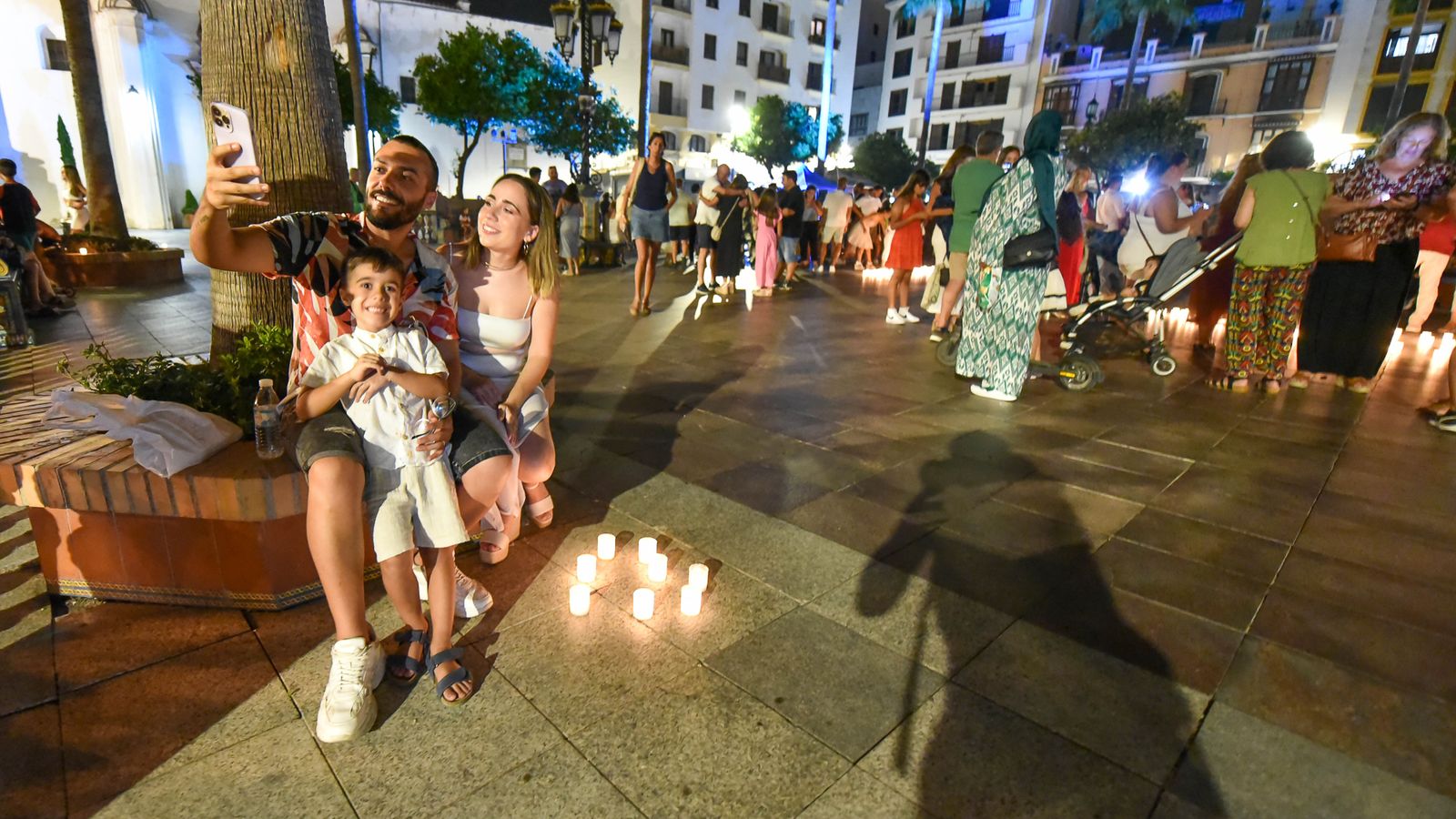 La noche de las velas y Perseidas de Algeciras, en imágenes