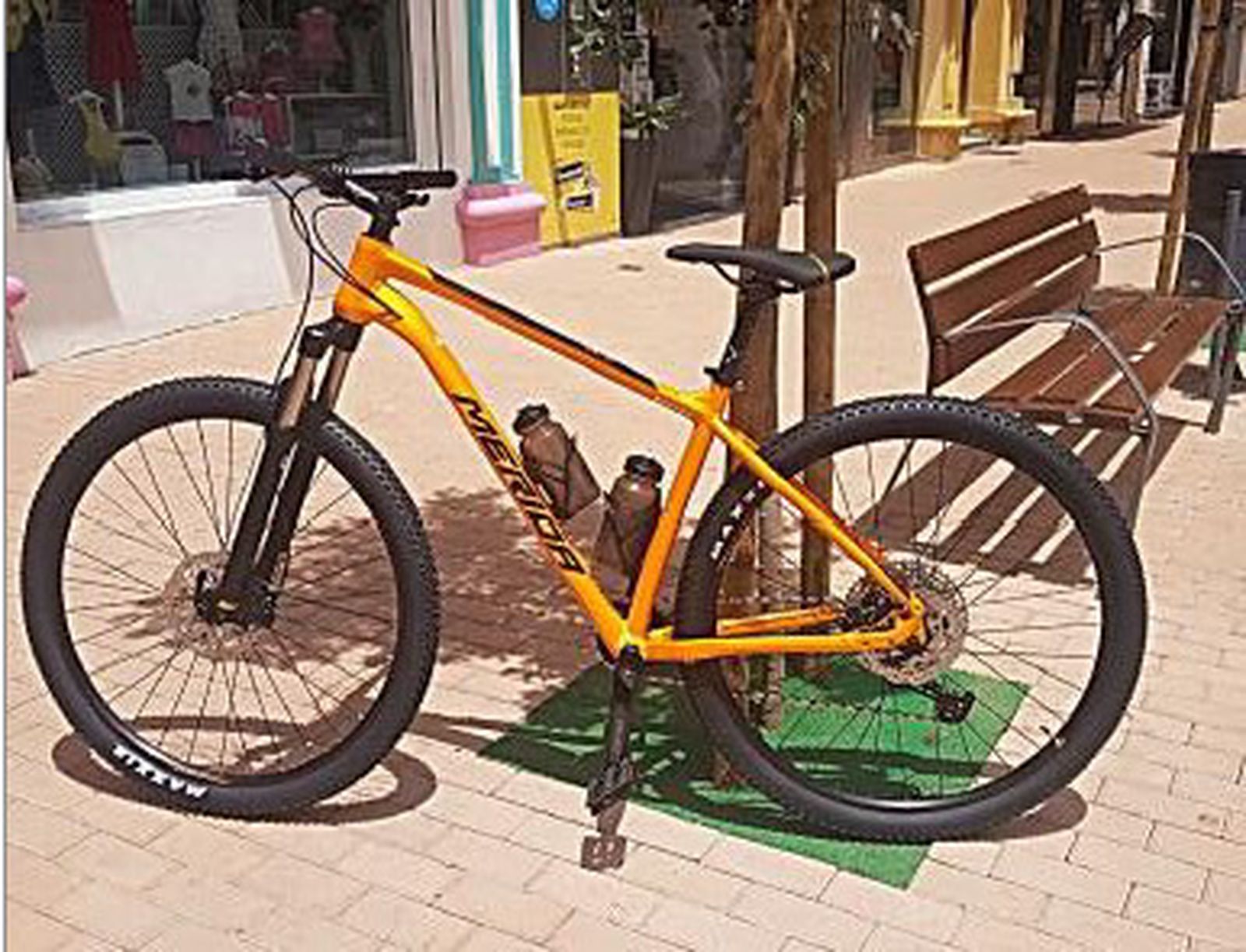 Una de las bicicletas robadas, para cuya localización pide ayuda la Policía.