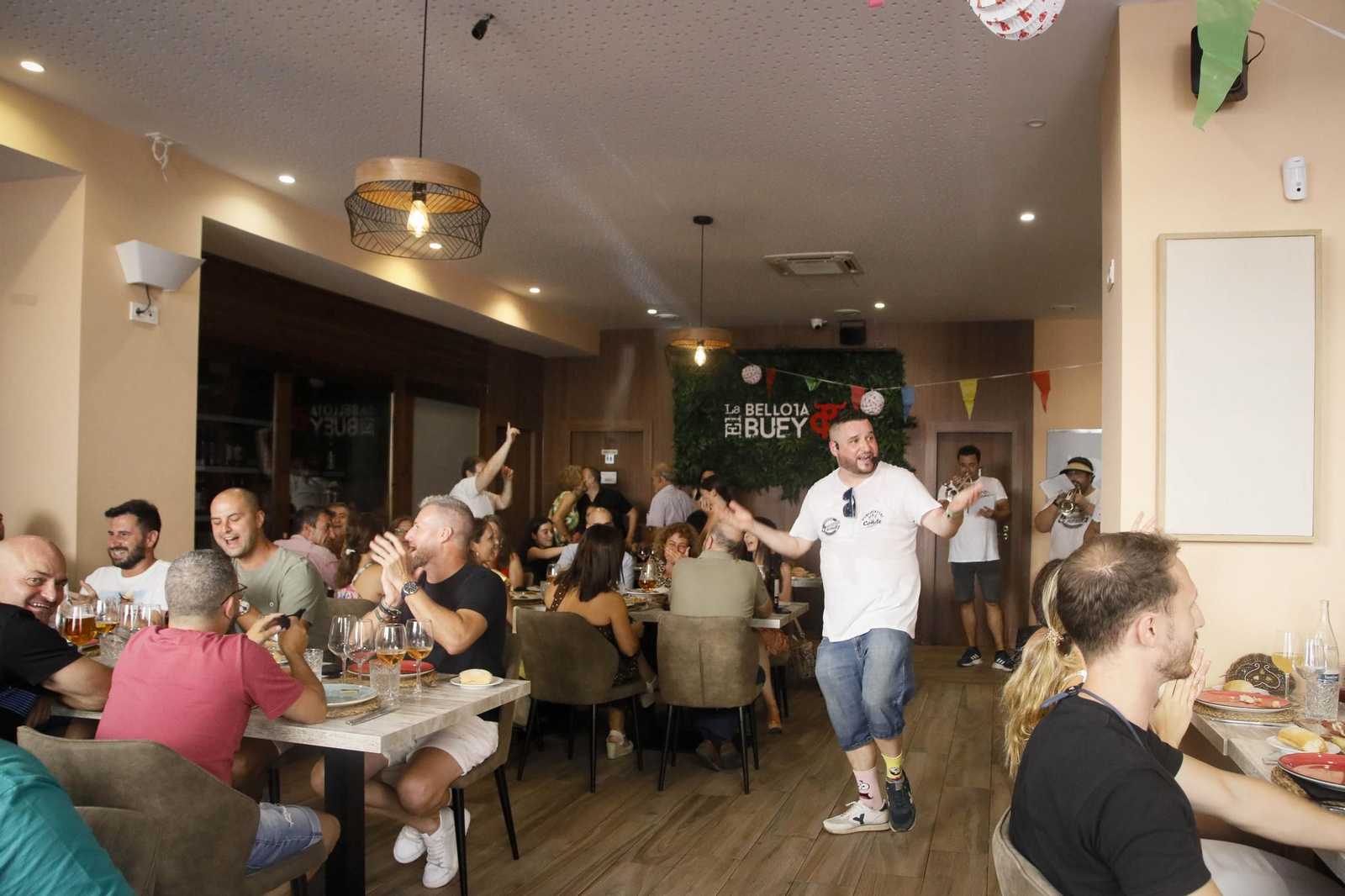 Las imágenes de la feria del mediodía en "La bellota y el buey"