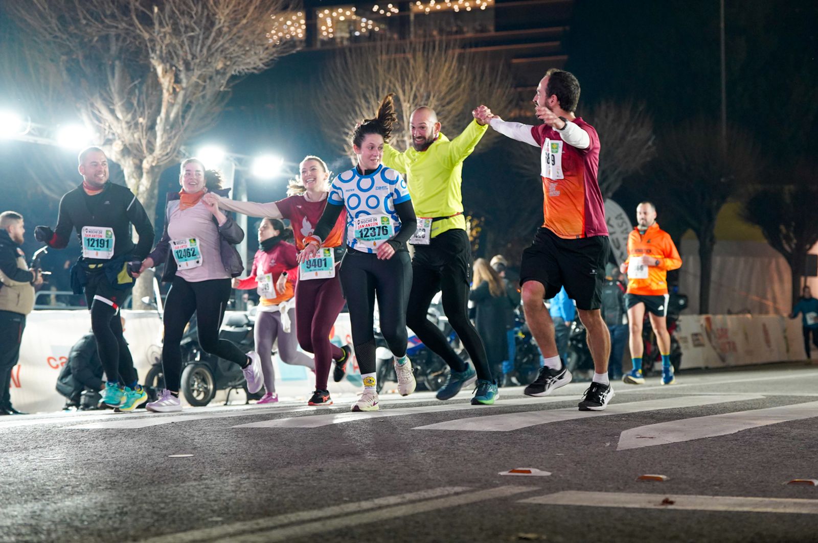 En imágenes: búscate en tu llegada a meta de la Carrera de San Antón 2026 (3)