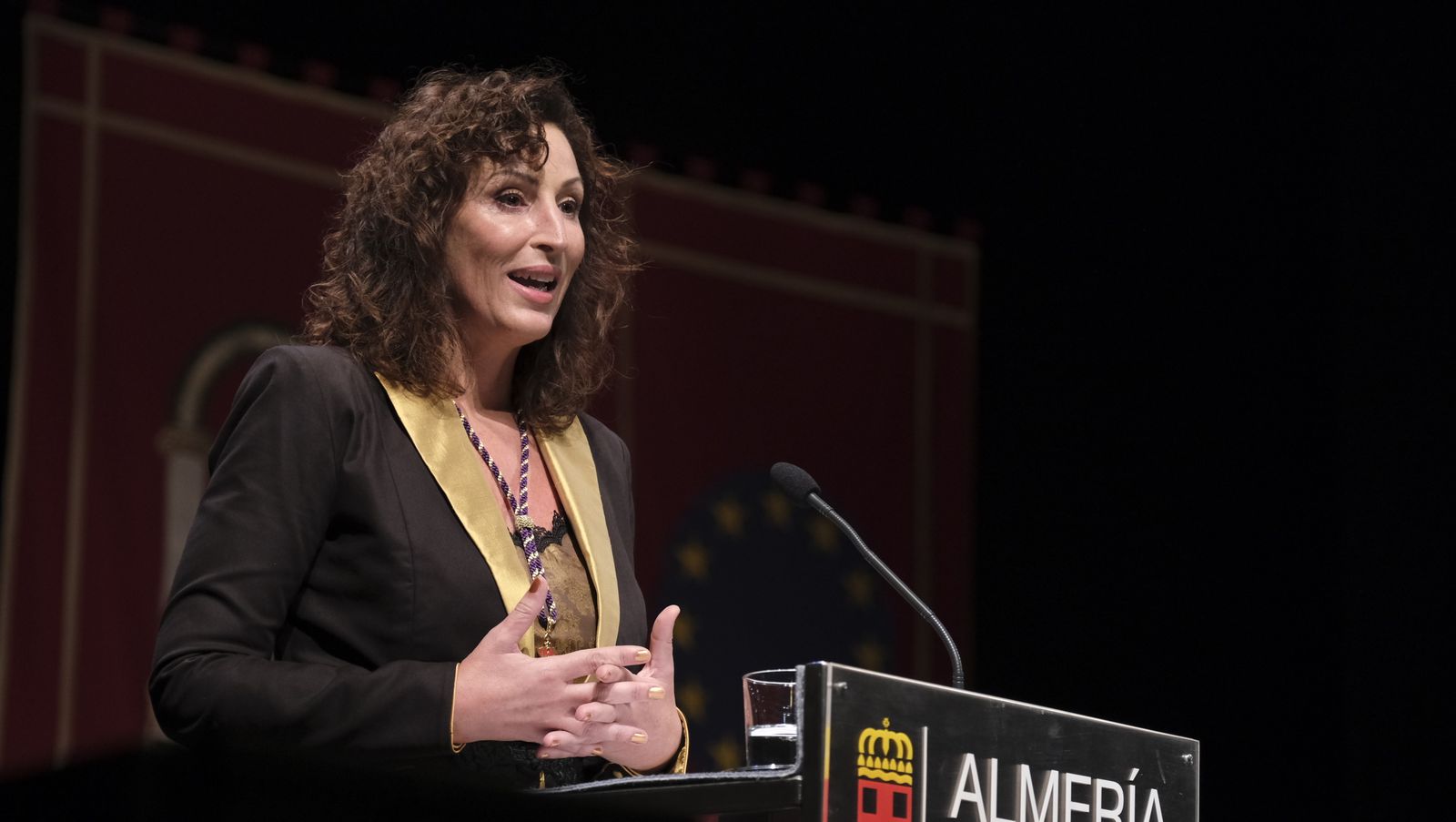 Imágenes de la investidura como Alcaldesa de Almería, de María del Mar Vázquez Agüero