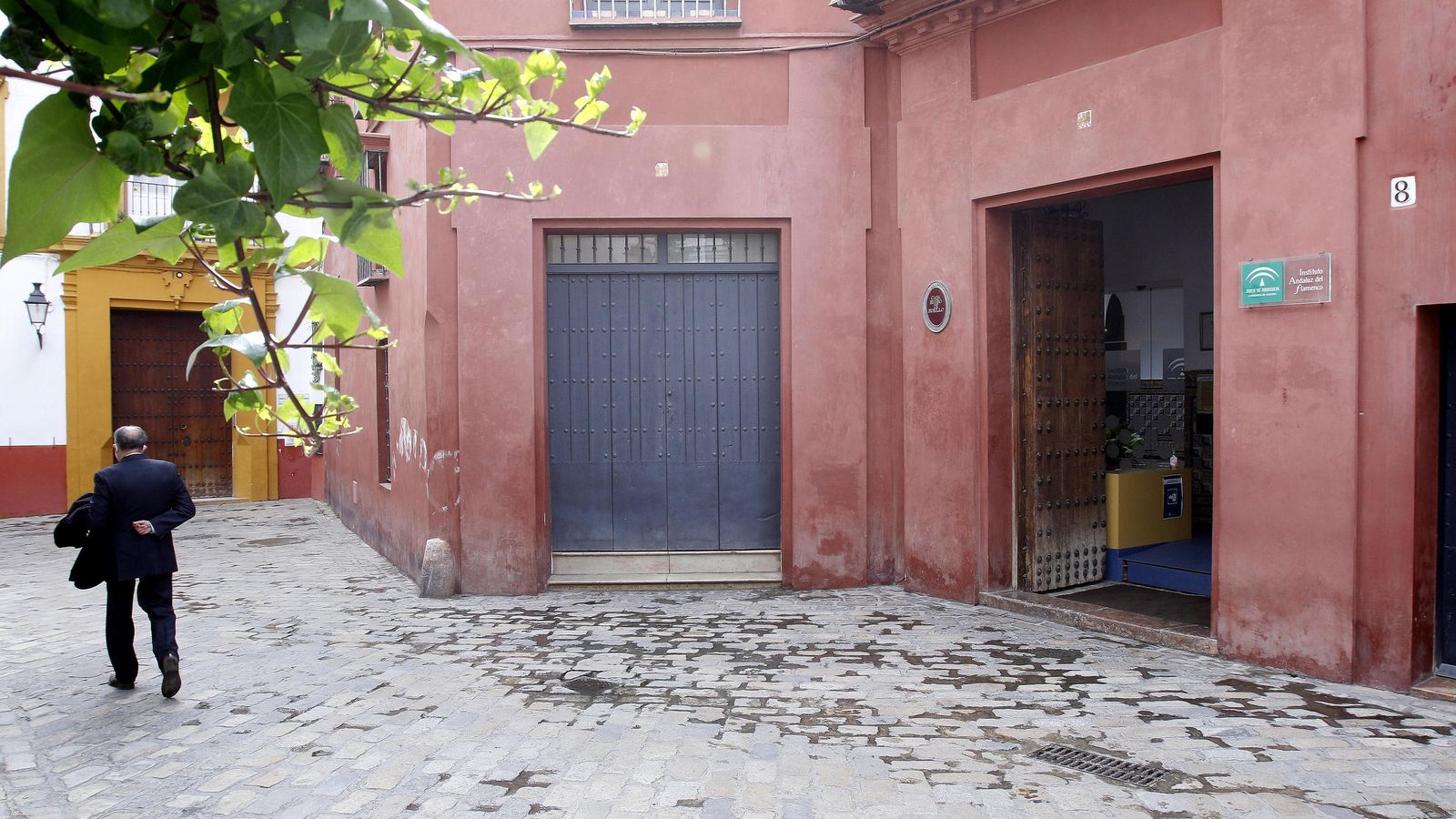 El acceso a la casa de Murillo, en el número 8 de la calle Santa Teresa del barrio de Santa Cruz.