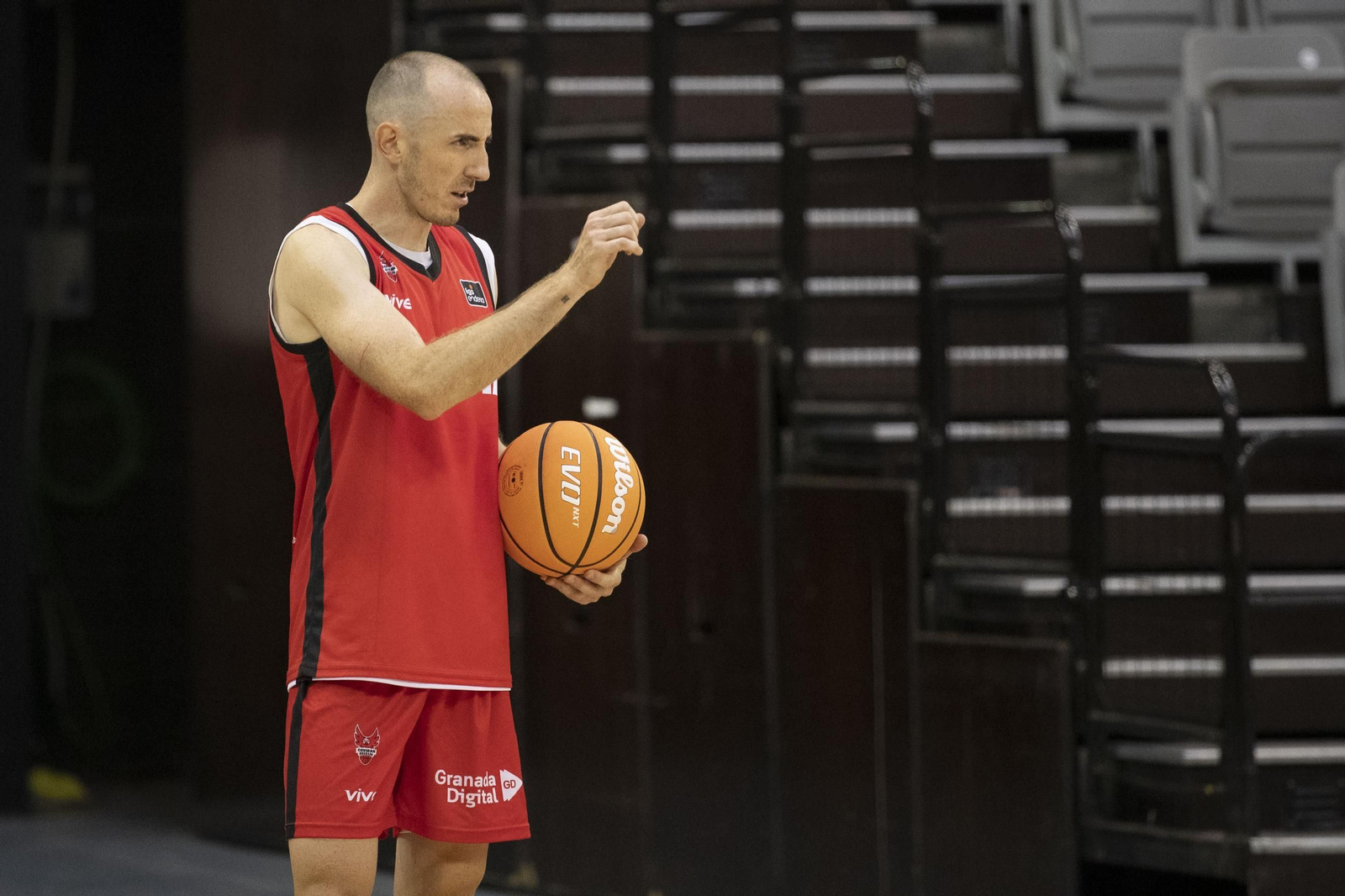 Las mejores imágenes del primer entrenamiento del Covirán Granada