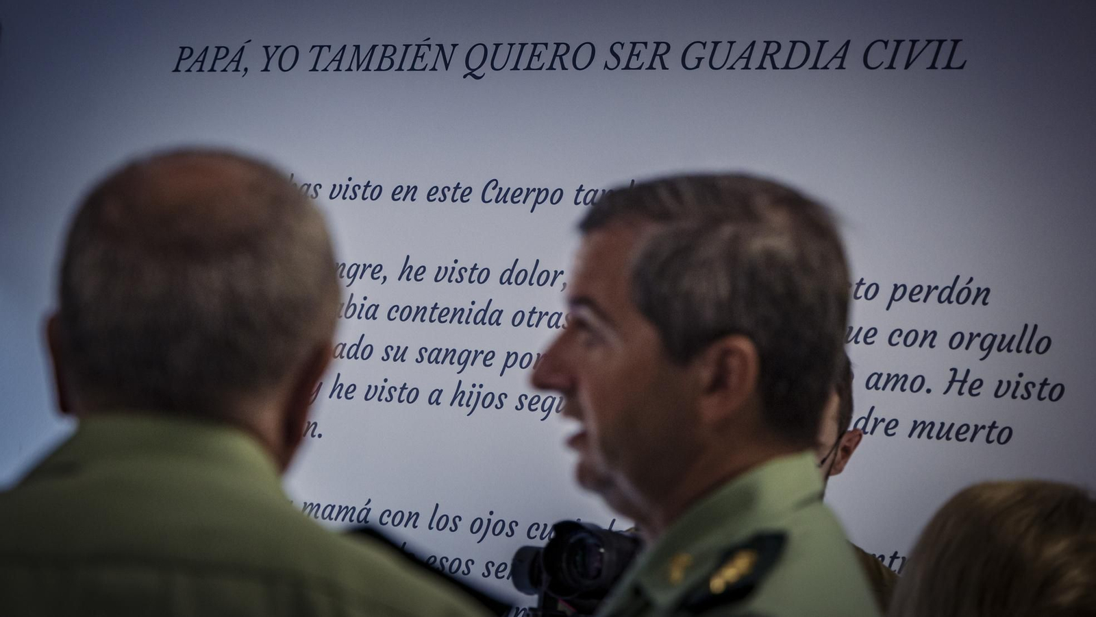 Las imágenes de la inauguración Casa del Veterano de la Guardia Civil en Cádiz