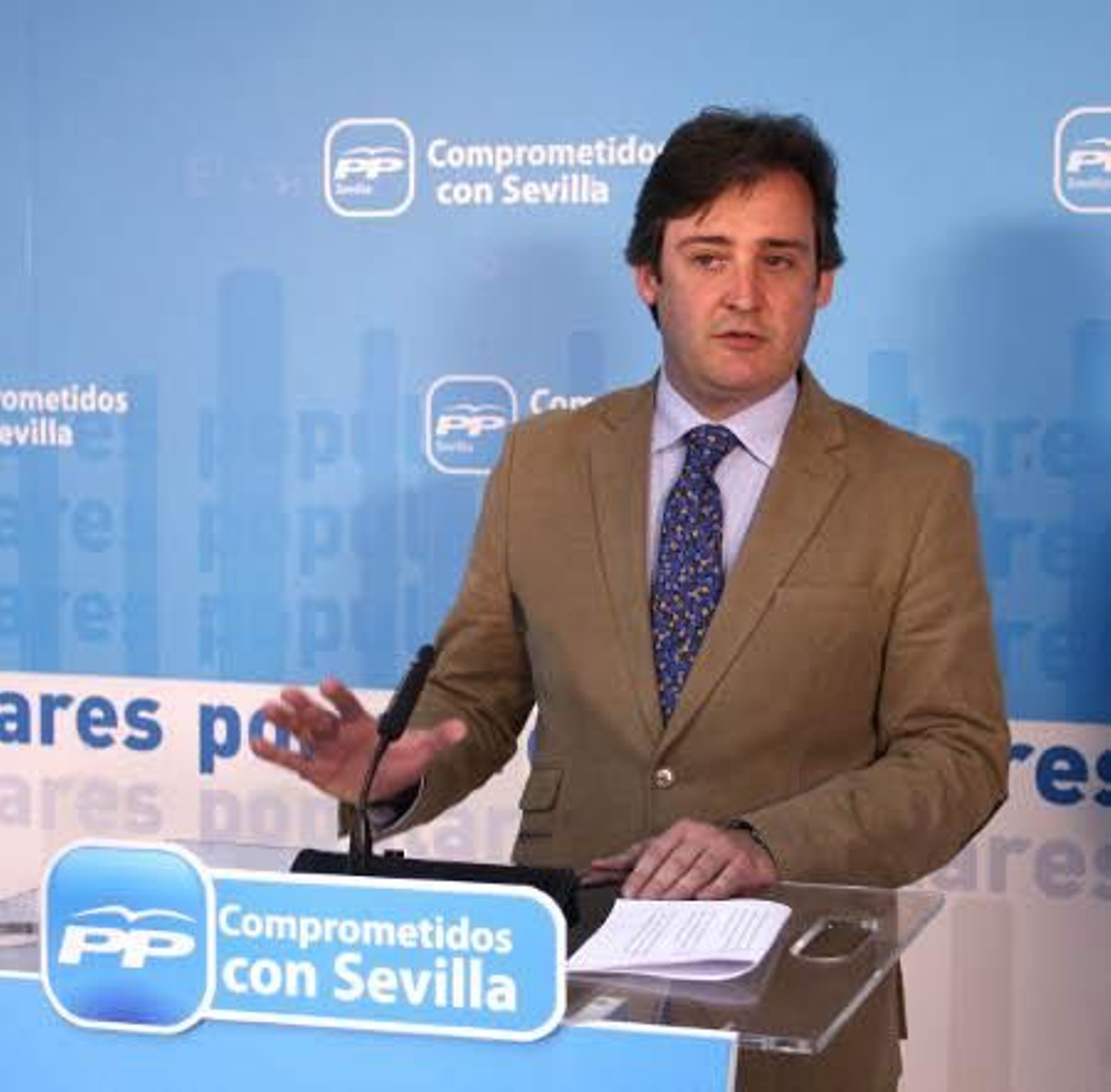 Carmona pide el archivo del caso Tomares porque no hay indicios de delito contra él ni contra el alcalde