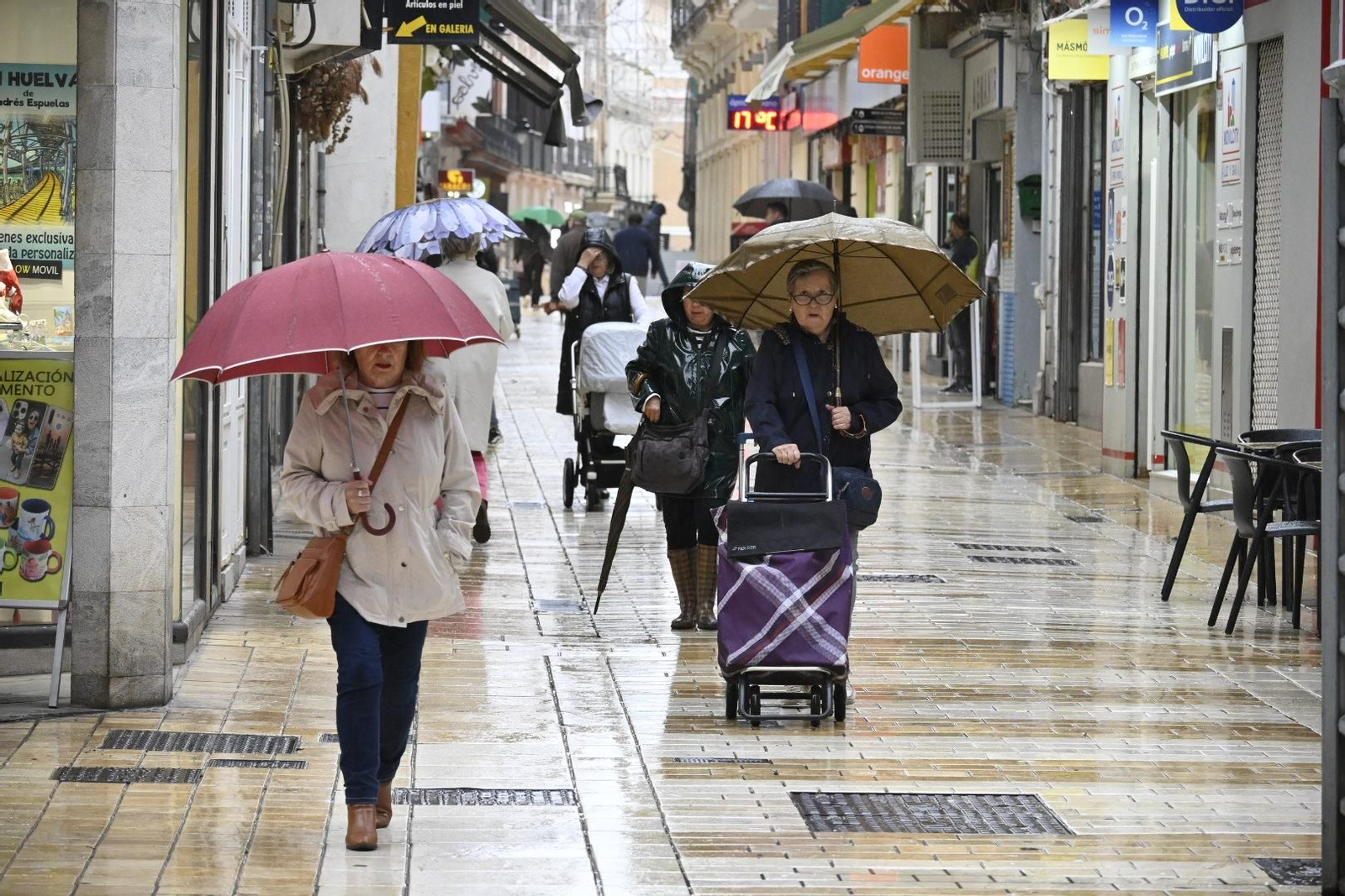 Imágenes del temporal a su paso por Huelva