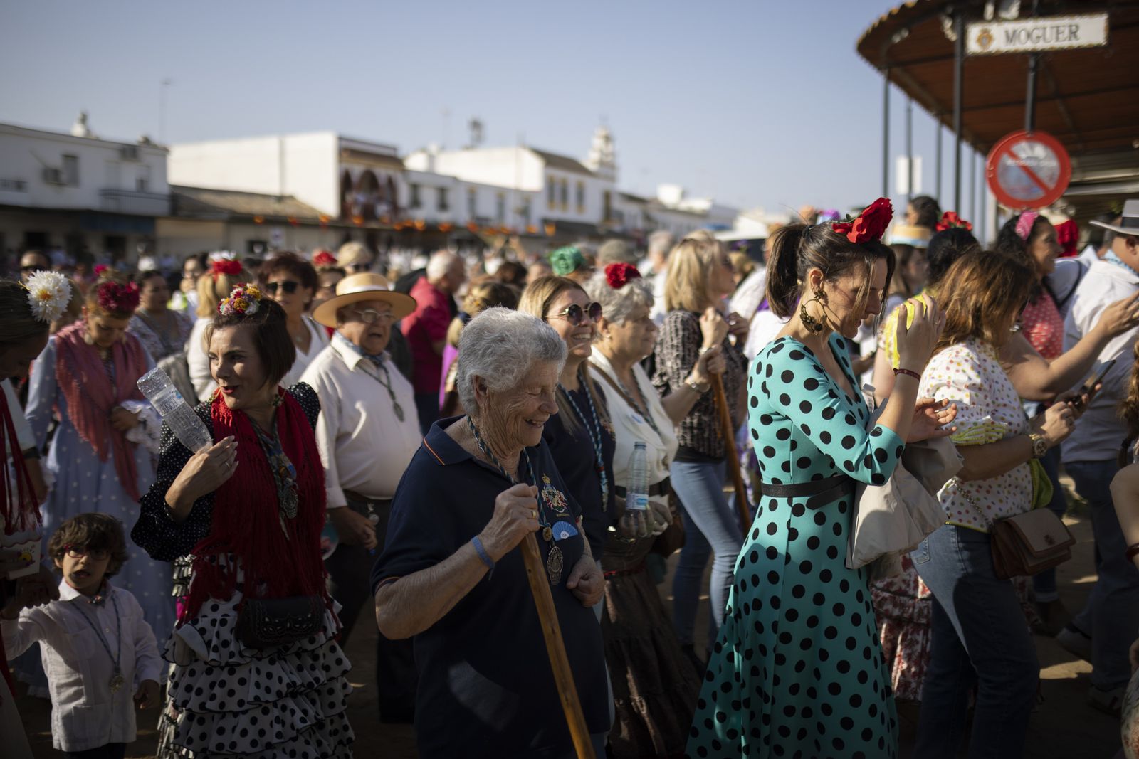 El Rocío 2023: Imágenes de la presentación de las Hermandades y ambiente en la aldea