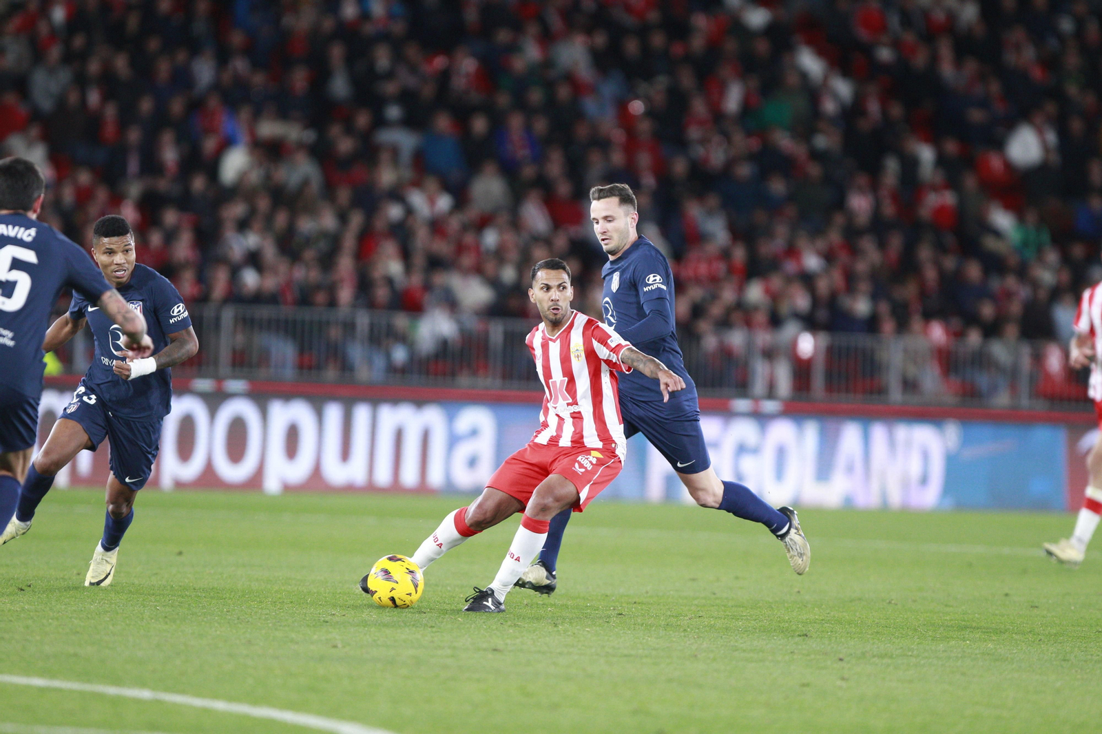 Las mejores imágenes del partido U.D. Almería-Atlético de Madrid