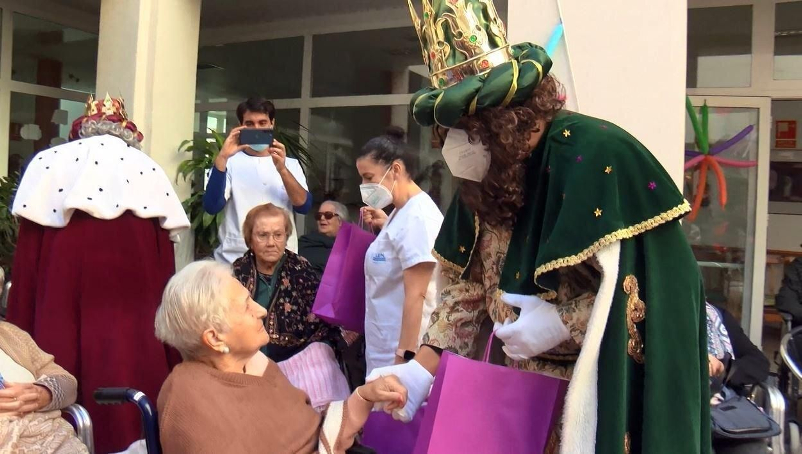 Reyes Magos en Puerto Real 2023: Visita a los centros asistenciales