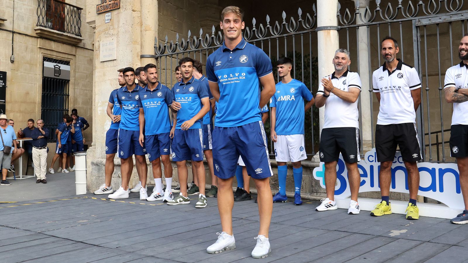 Presentación nuevas equipaciones del Xerez DFC 23-24