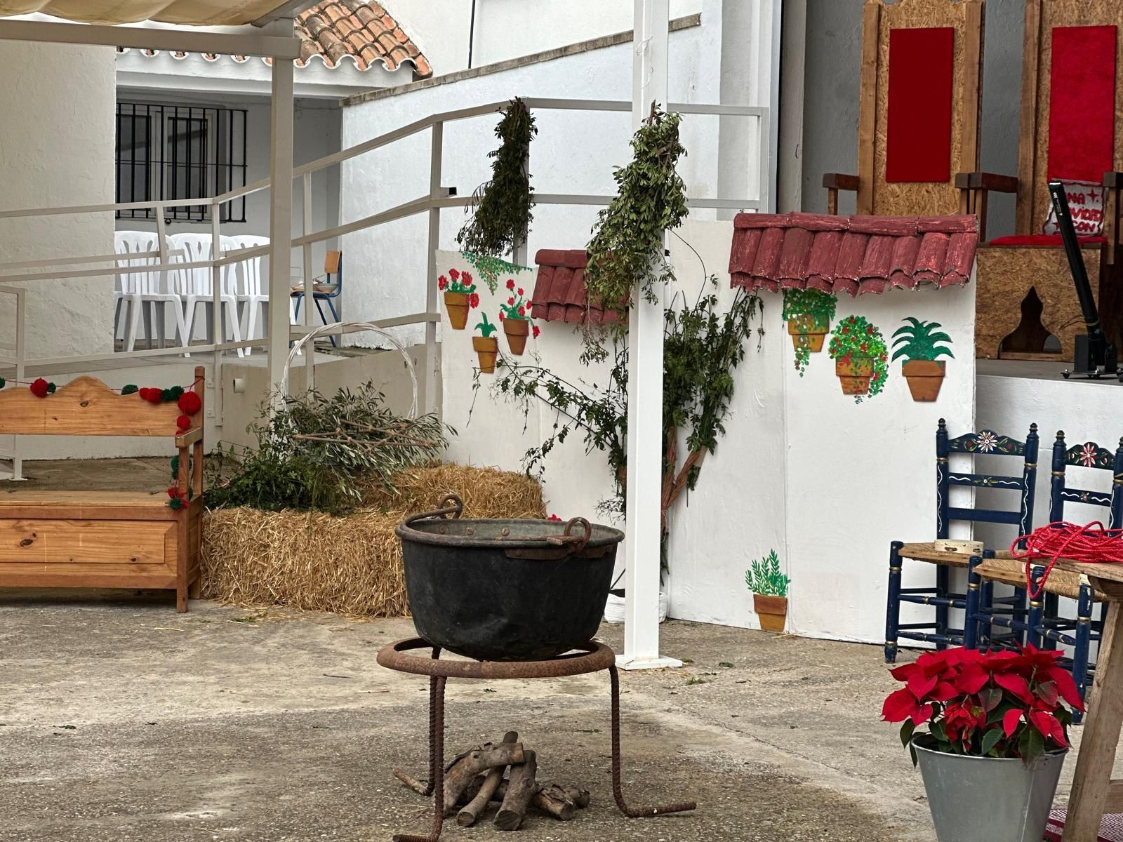 El indulto del pavo: humor y tradición se dan la mano en el teatro navideño de Torrecera