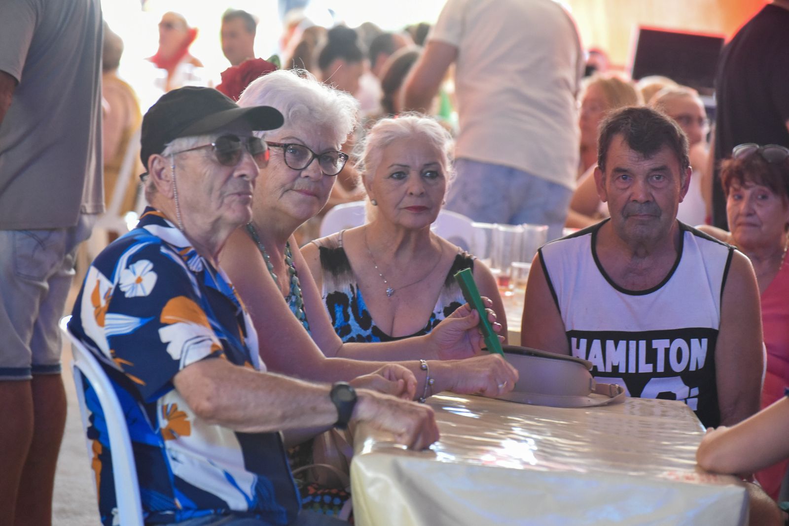 Búscate en las fotos del Domingo Rociero de la Feria de San Roque