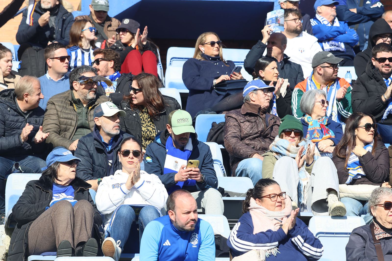 Búscate en las gradas del Nuevo Colombino durante el Recre-Estepona