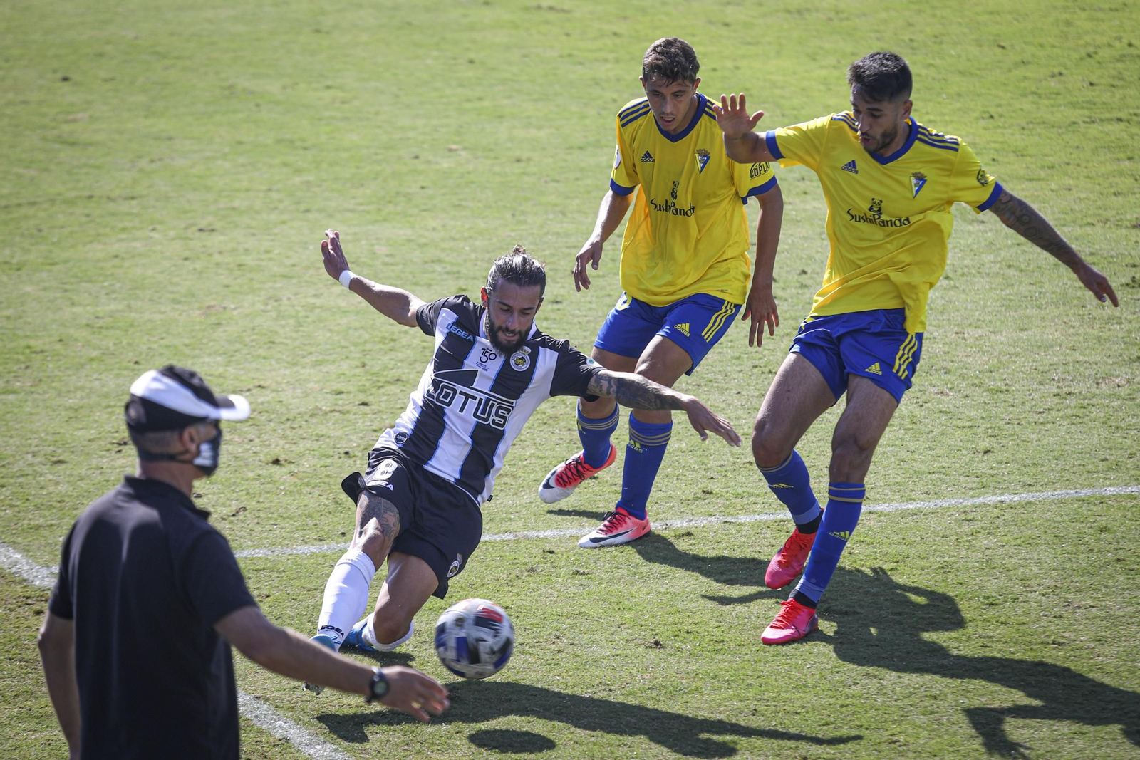 Las mejores fotos del Cádiz B-Real Balompédica (1-2)