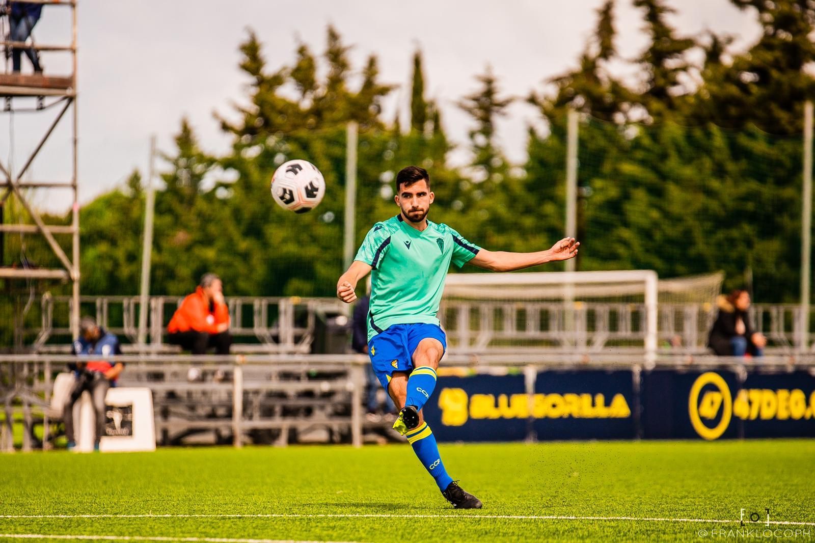 Juanma Vargas deja la cantera del Cádiz tras diez temporadas.