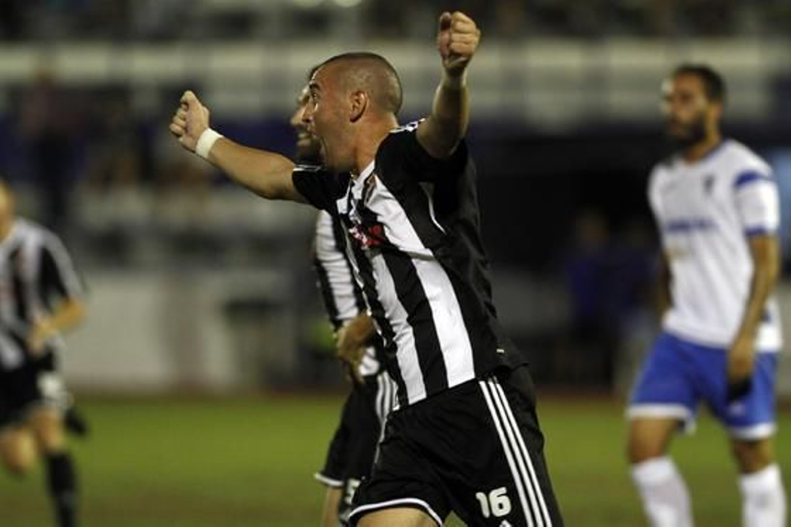 La Balompédica elimina al Marbella (0-1) y se quita la espina de los dos últimos años

Foto: Carlos Guerreros (LOF)