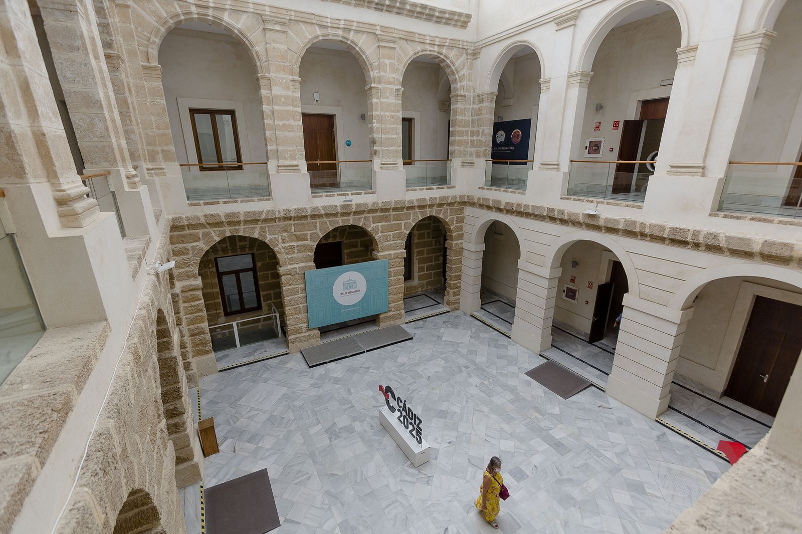 Patio principal de la Casa de Iberoamérica.