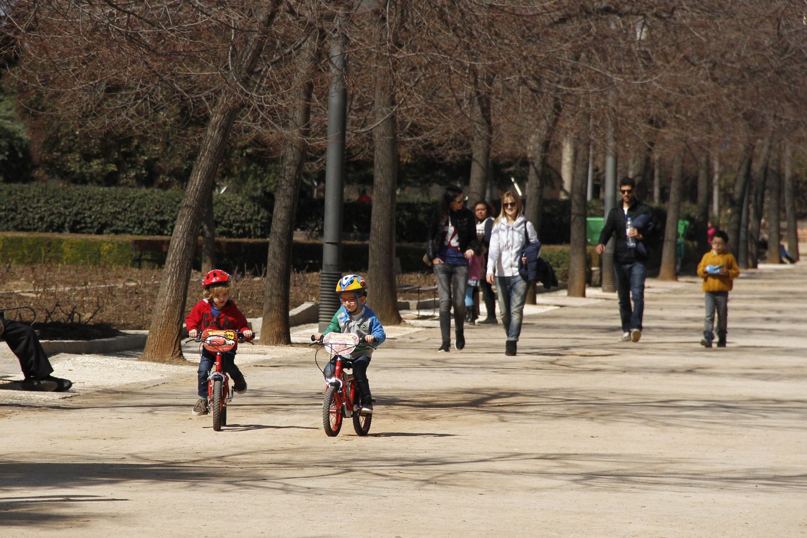 Tiempo en Granada | Clima primaveral en el último martes del año