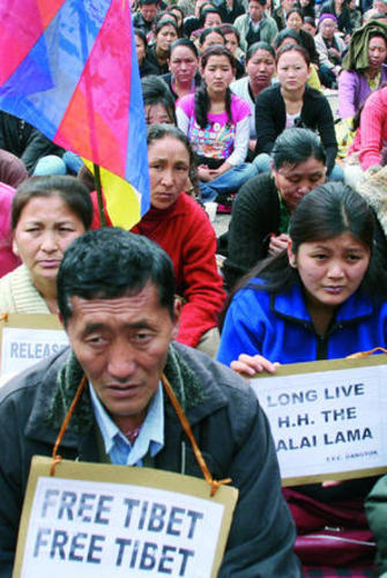 Opositores al régimen comunista chino se manifiestan por la libertad del Tíbet.