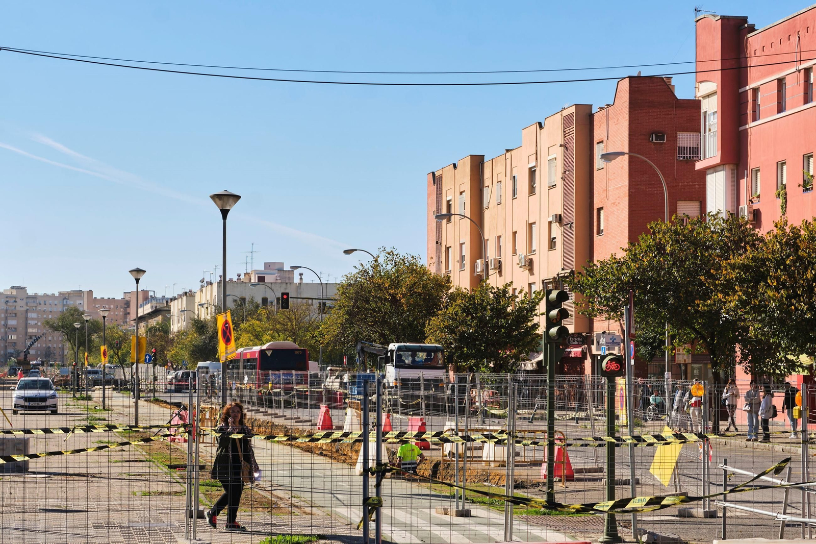 Obras linea 3 del Metr (9927932).jpg